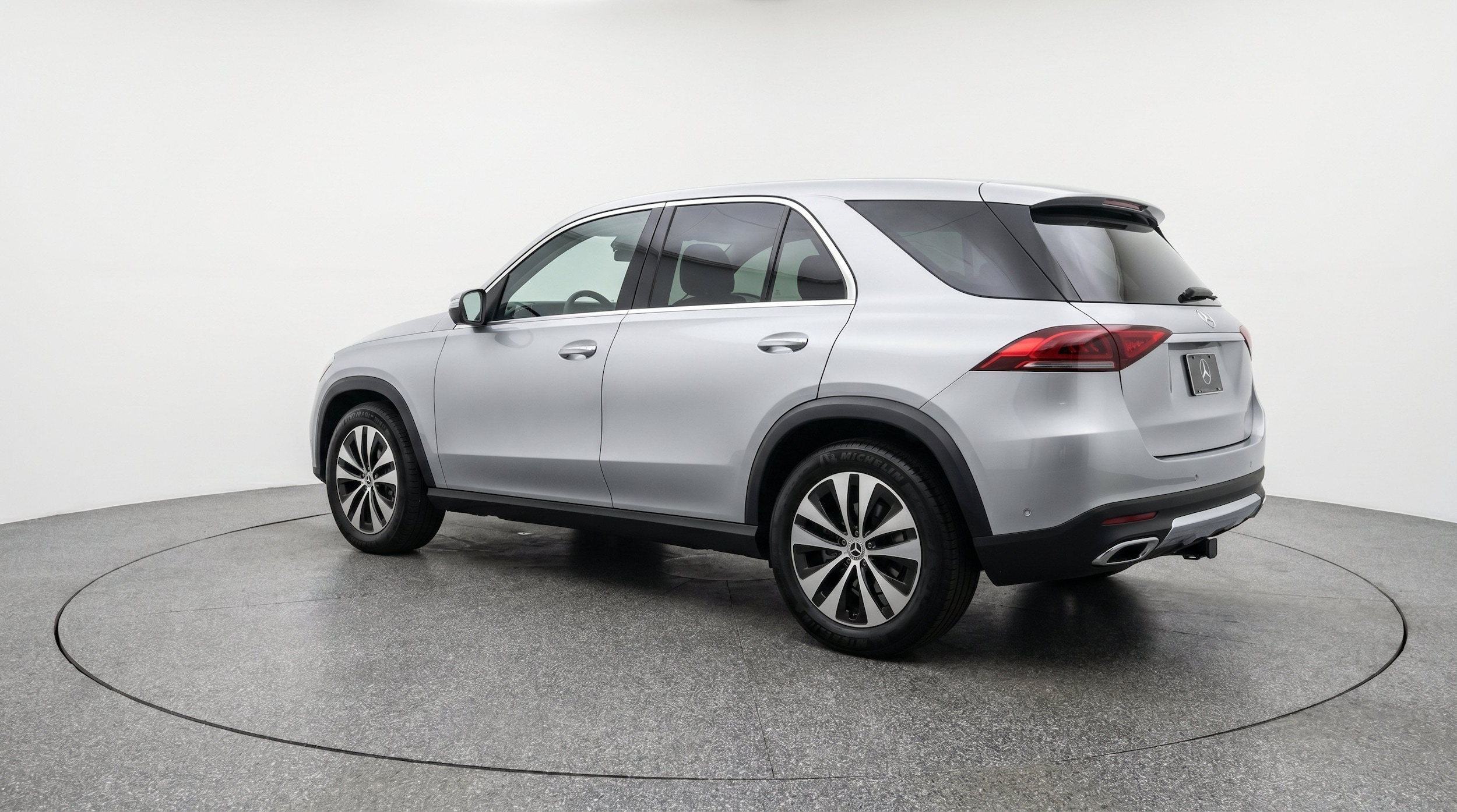 Thumbnail: 2026 Mercedes-Benz GLE - 6