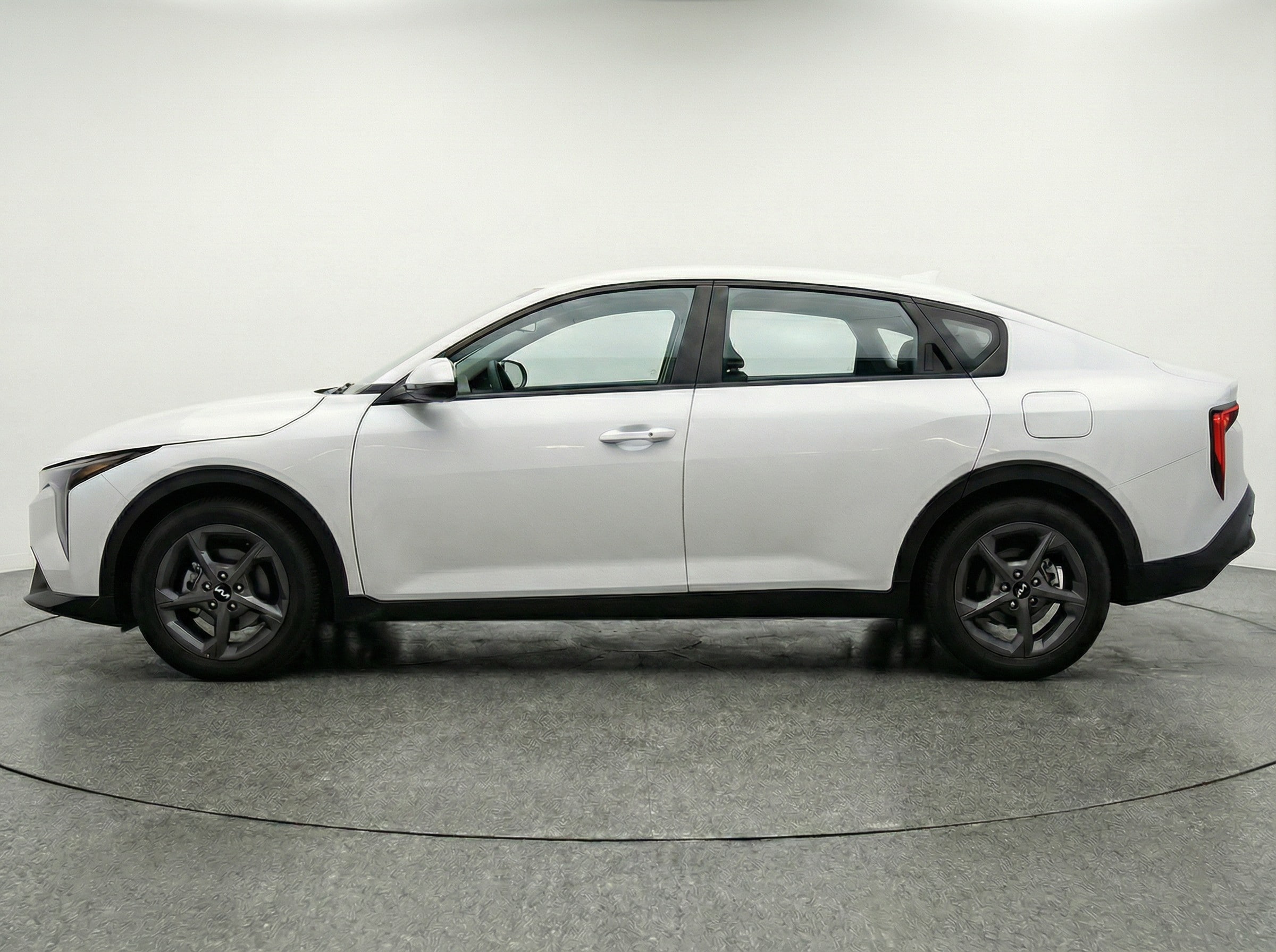 Thumbnail: 2025 Kia K4 - 4