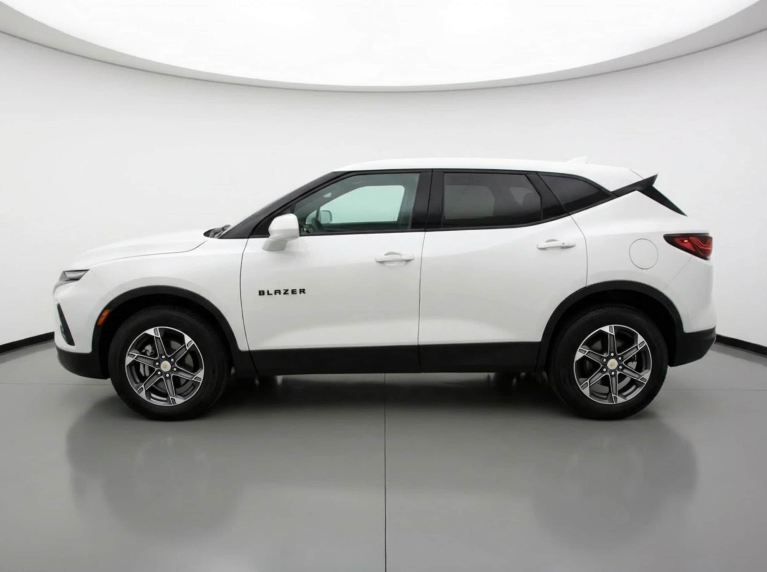 Thumbnail: 2025 Chevrolet Blazer - 5