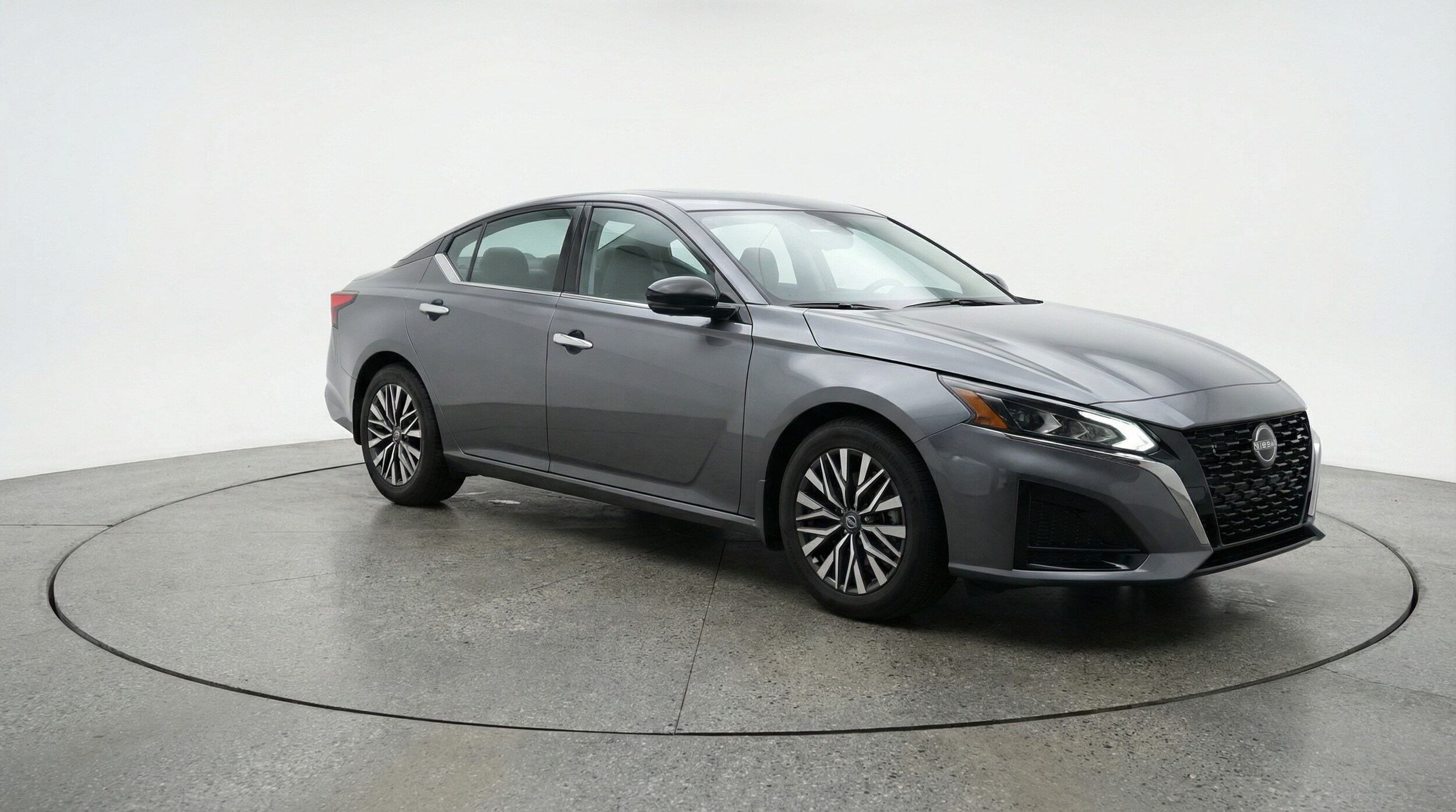 Thumbnail: 2025 Nissan Altima - 1