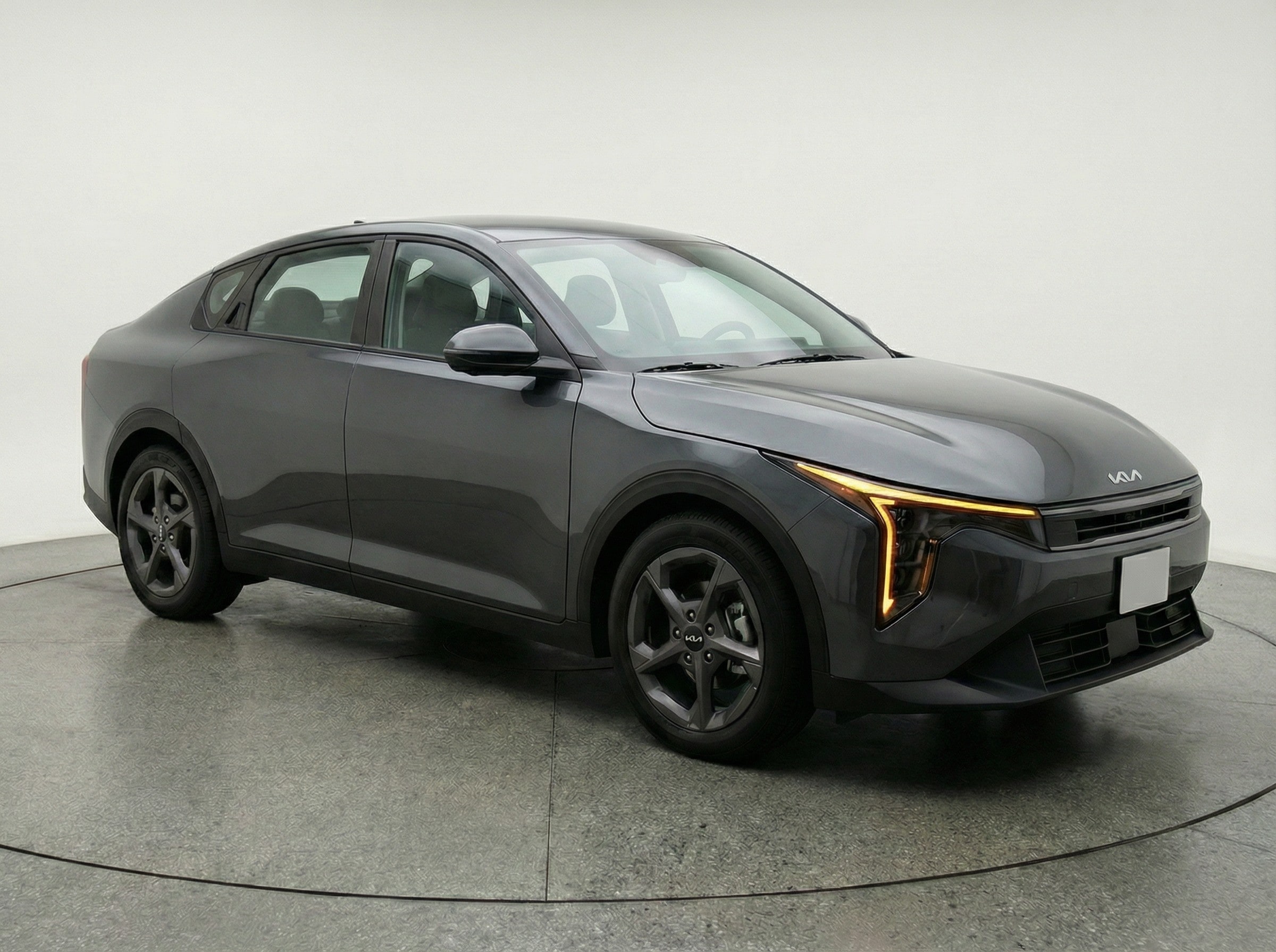 Thumbnail: 2025 Kia K4 - 1