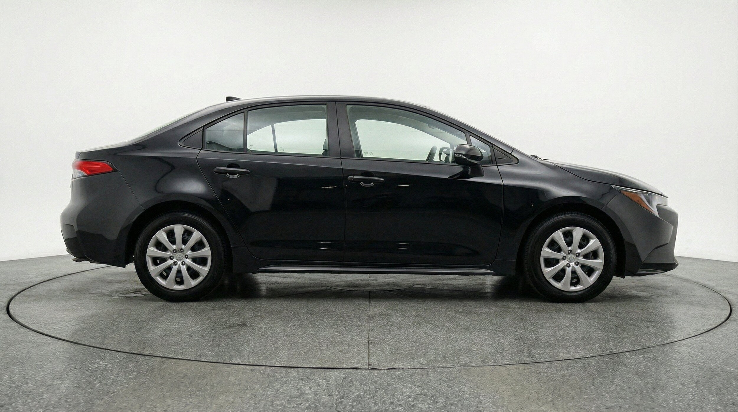 Thumbnail: 2025 Toyota Corolla - 11