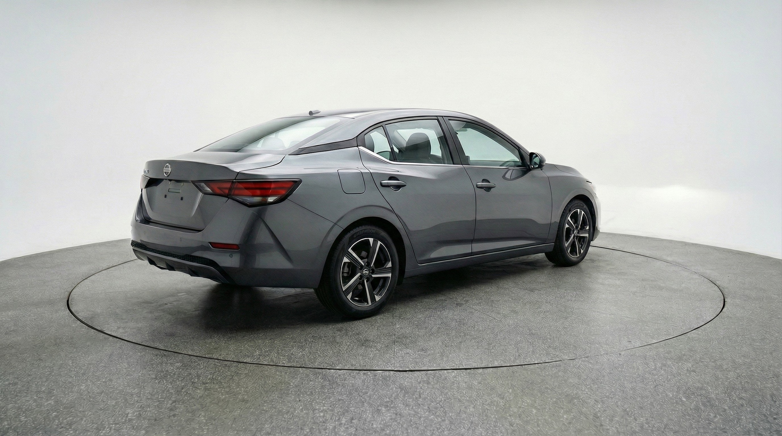 Thumbnail: 2025 Nissan Sentra - 9