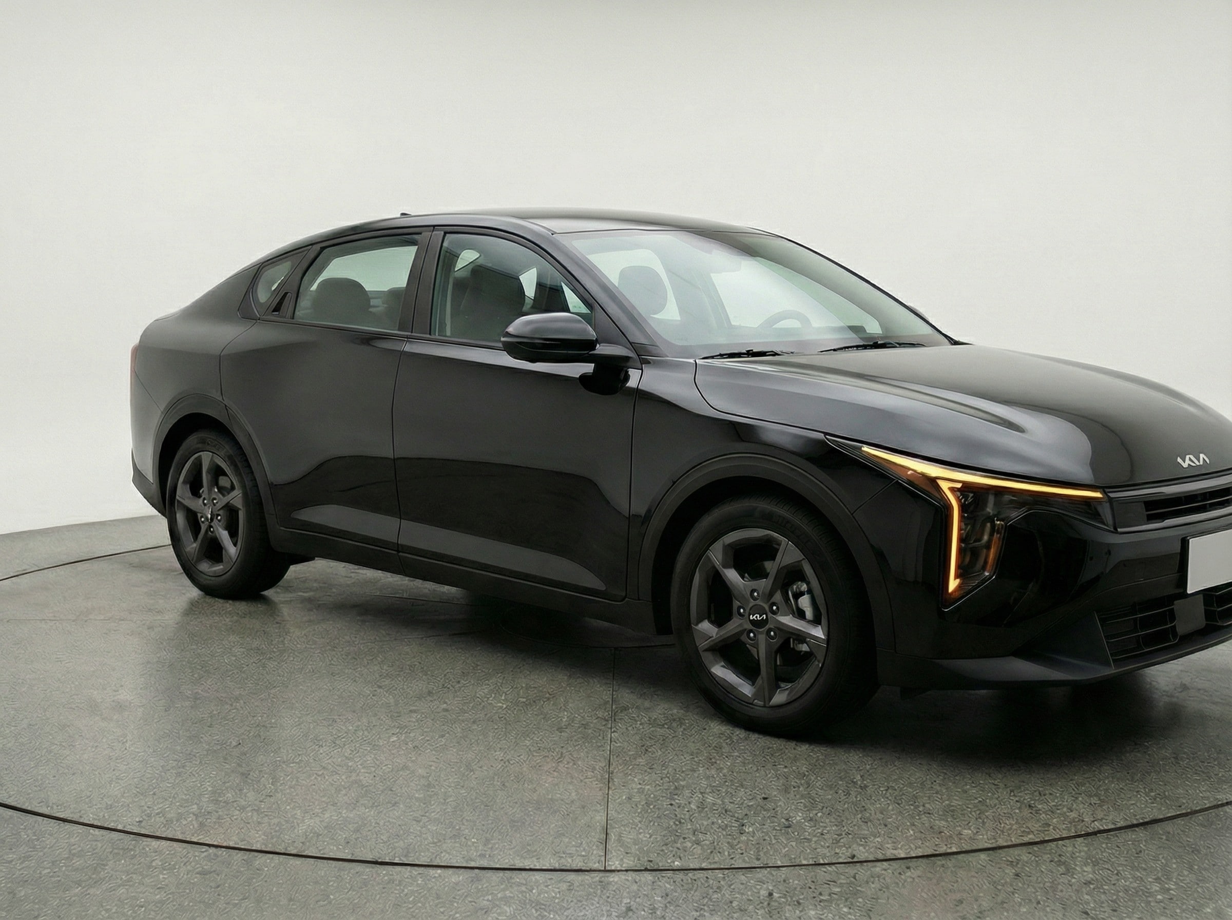 Thumbnail: 2025 Kia K4 - 1