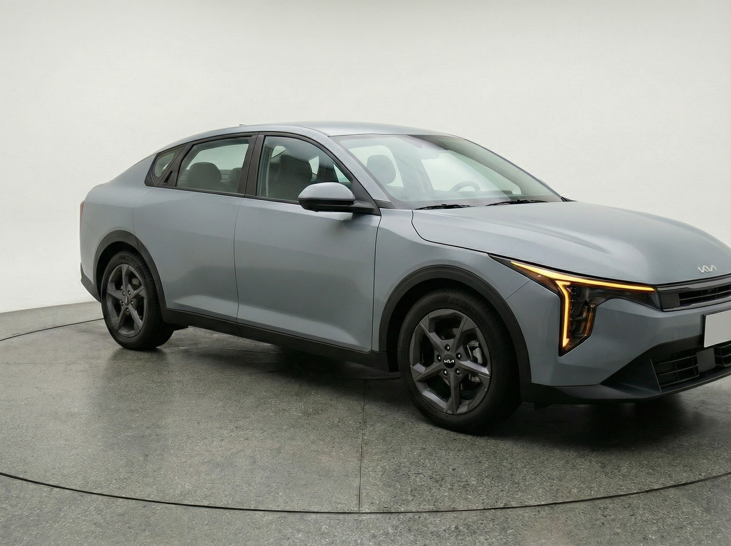 Thumbnail: 2025 Kia K4 - 1