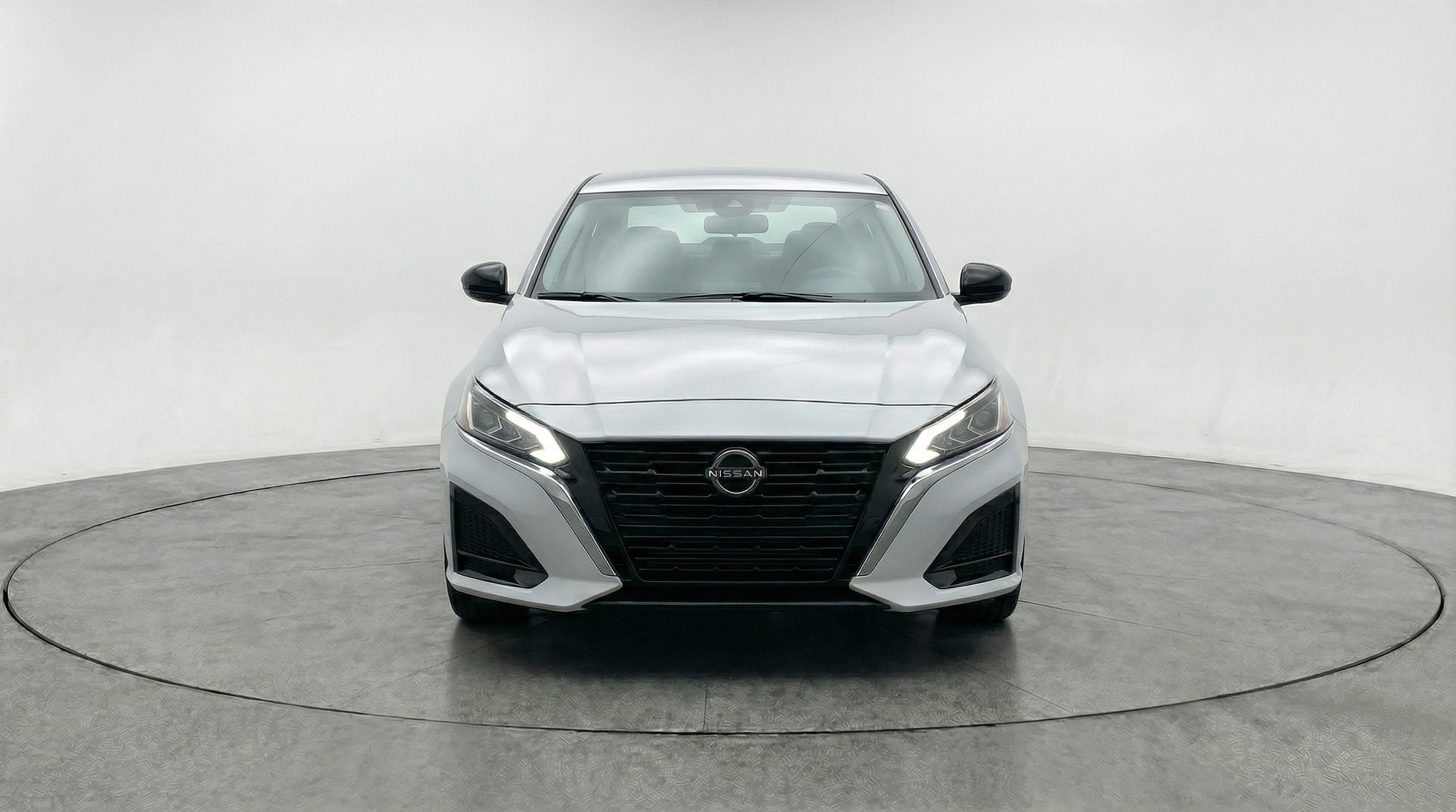 Thumbnail: 2025 Nissan Altima - 2