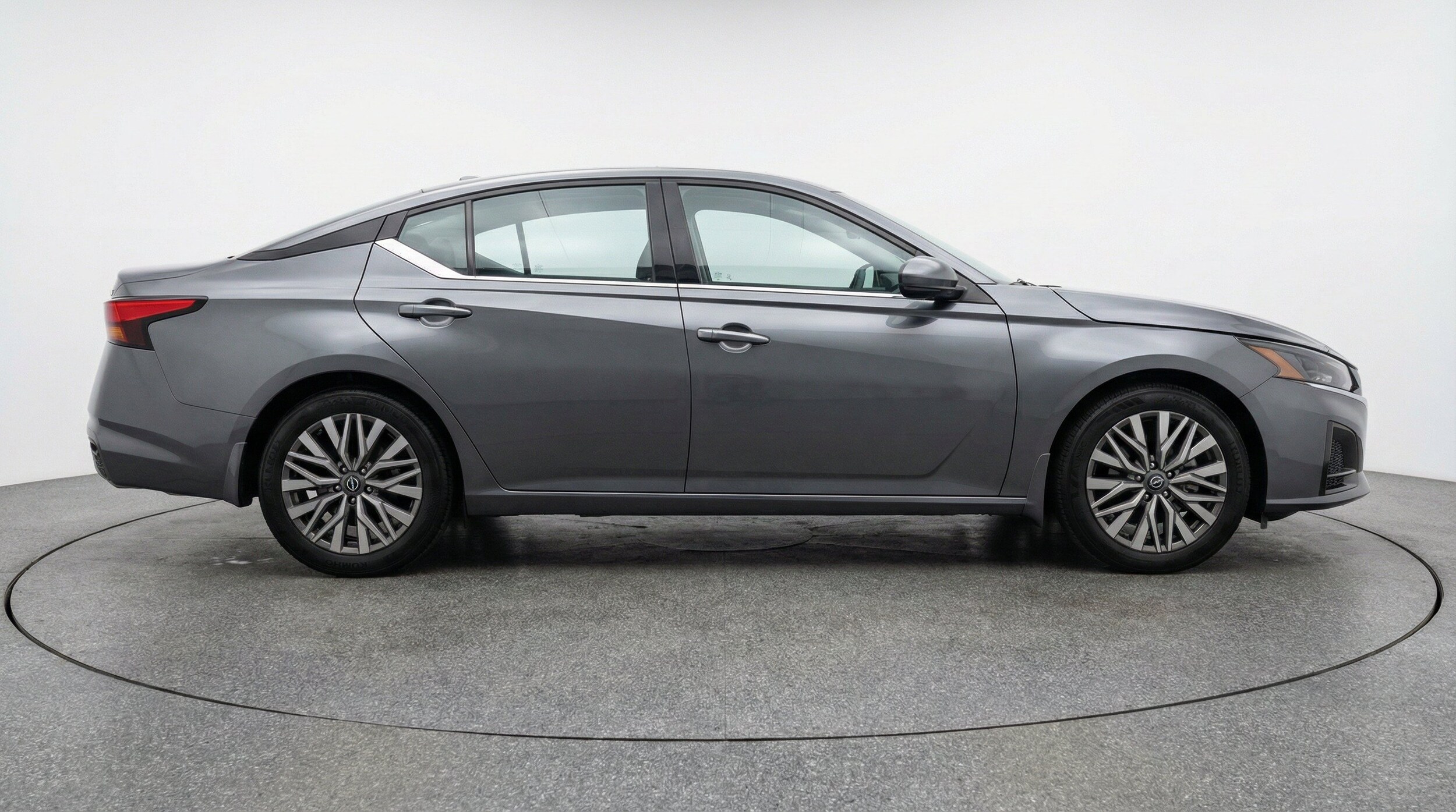 Thumbnail: 2025 Nissan Altima - 11
