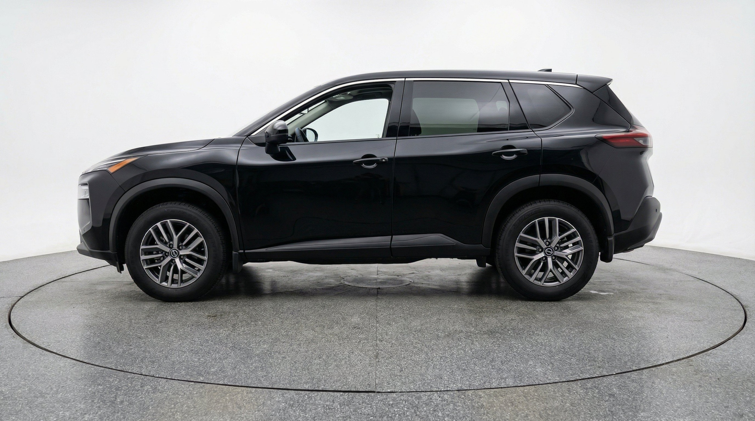 Thumbnail: 2026 Nissan Rogue - 5
