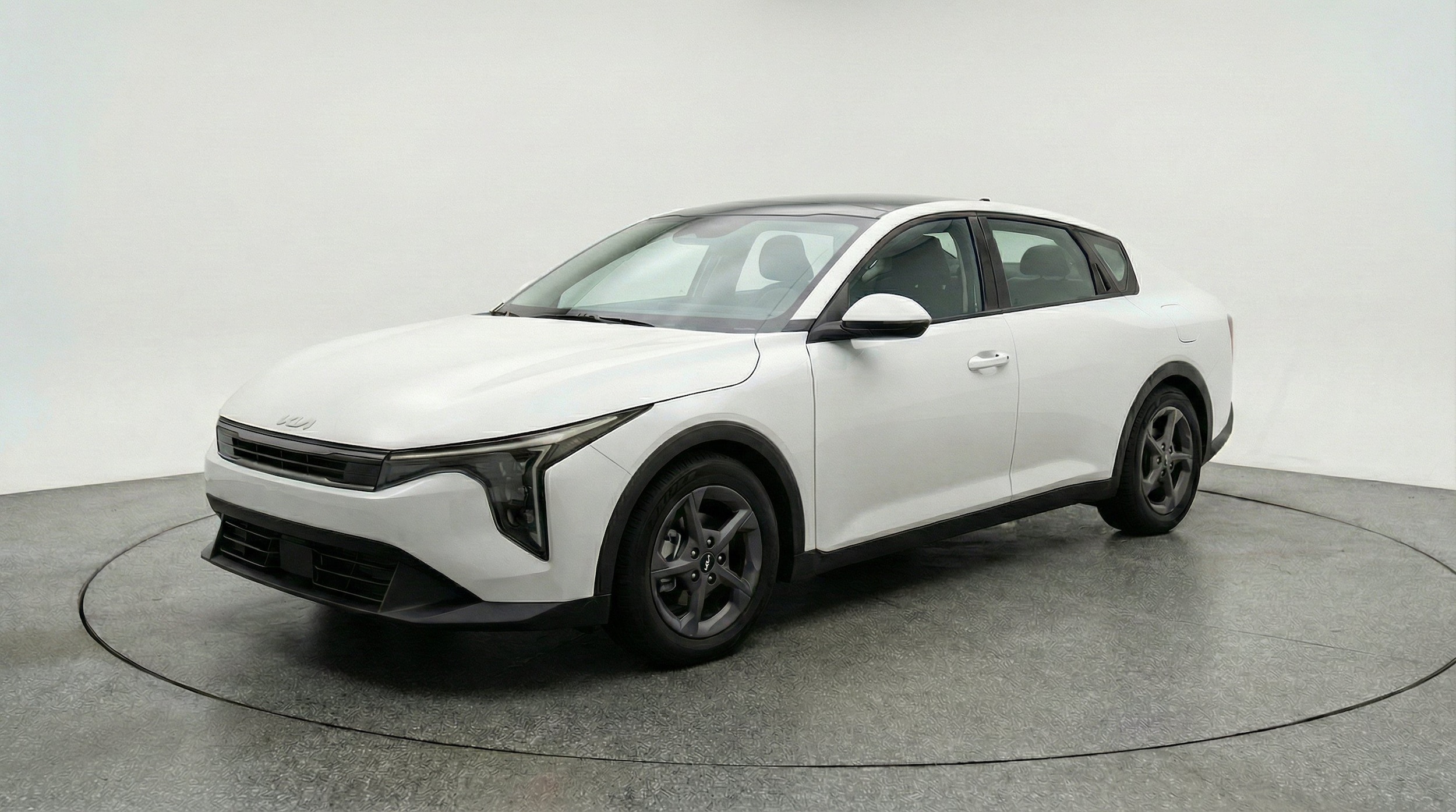 Thumbnail: 2025 Kia K4 - 3