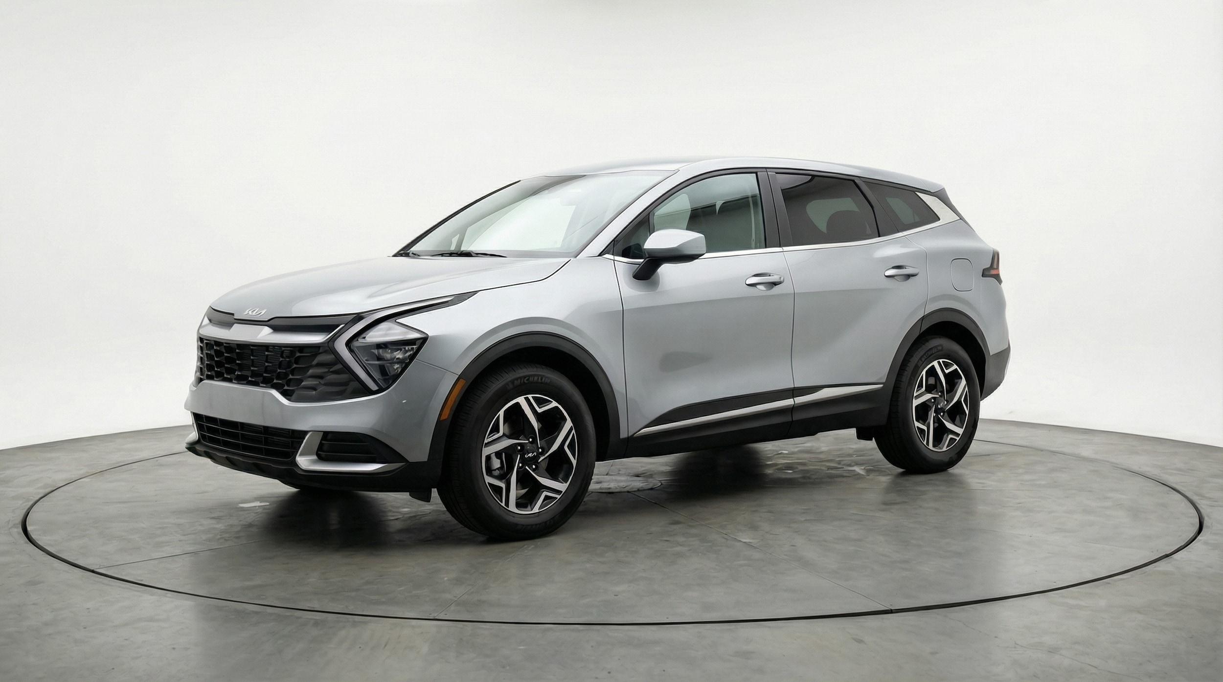 Thumbnail: 2025 Kia Sportage - 3