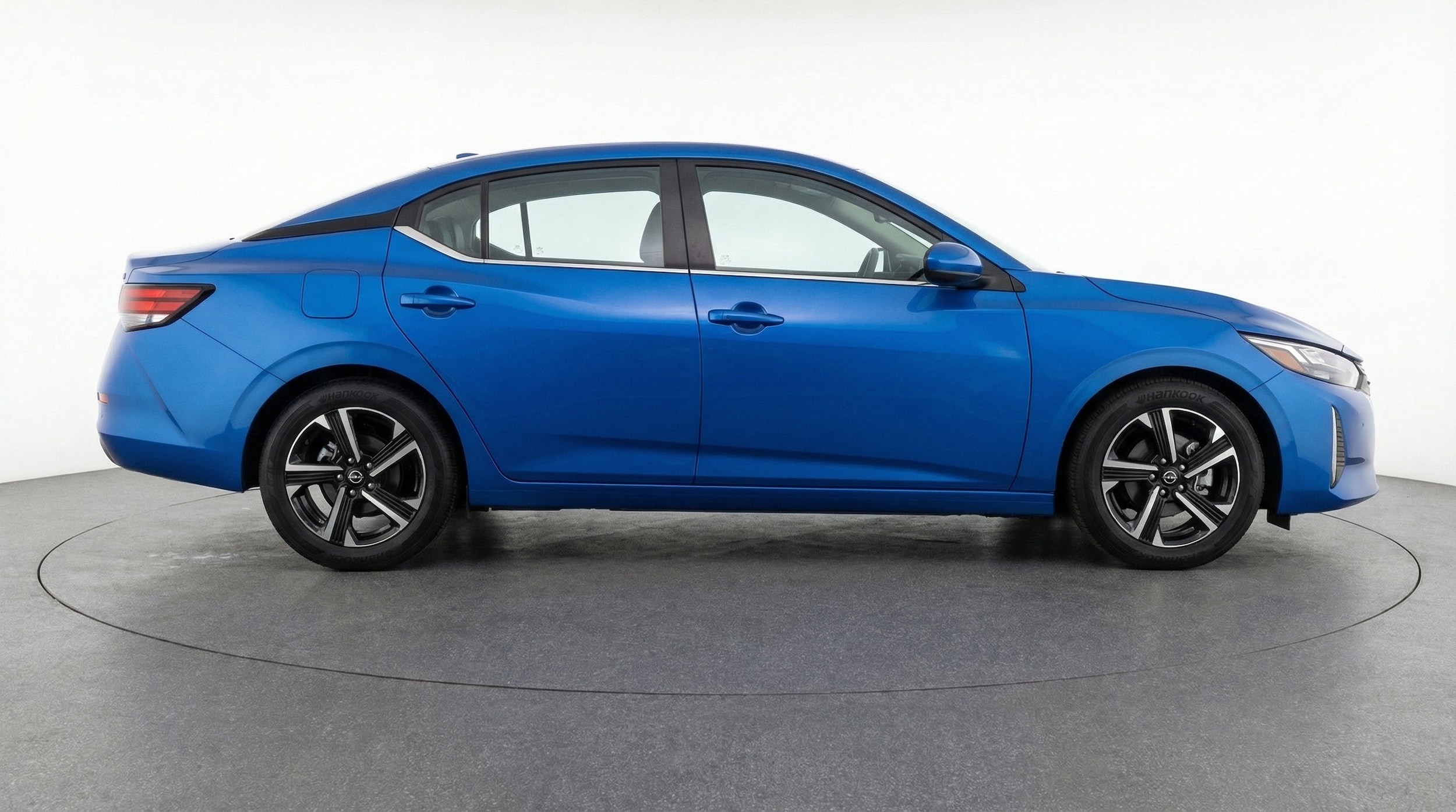 Thumbnail: 2025 Nissan Sentra - 11