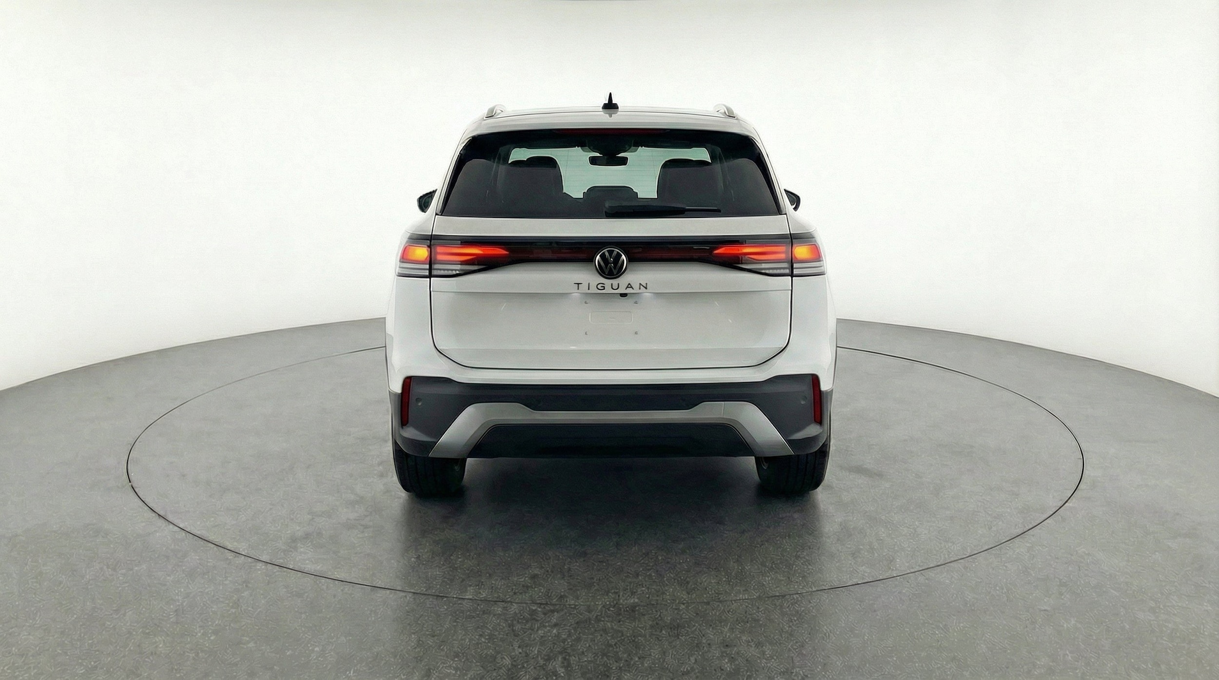 Thumbnail: 2026 Volkswagen Tiguan - 7