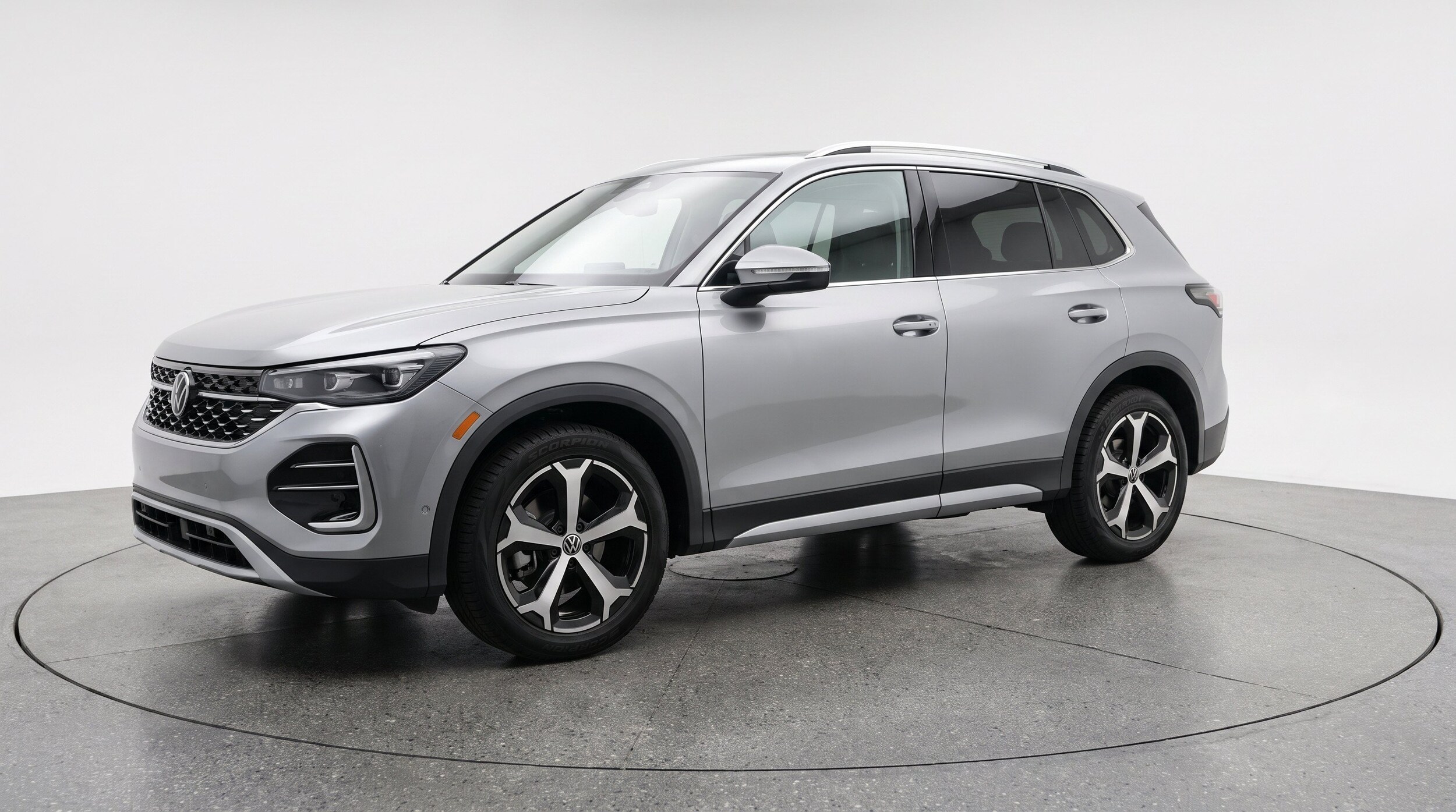 Thumbnail: 2026 Volkswagen Tiguan - 3