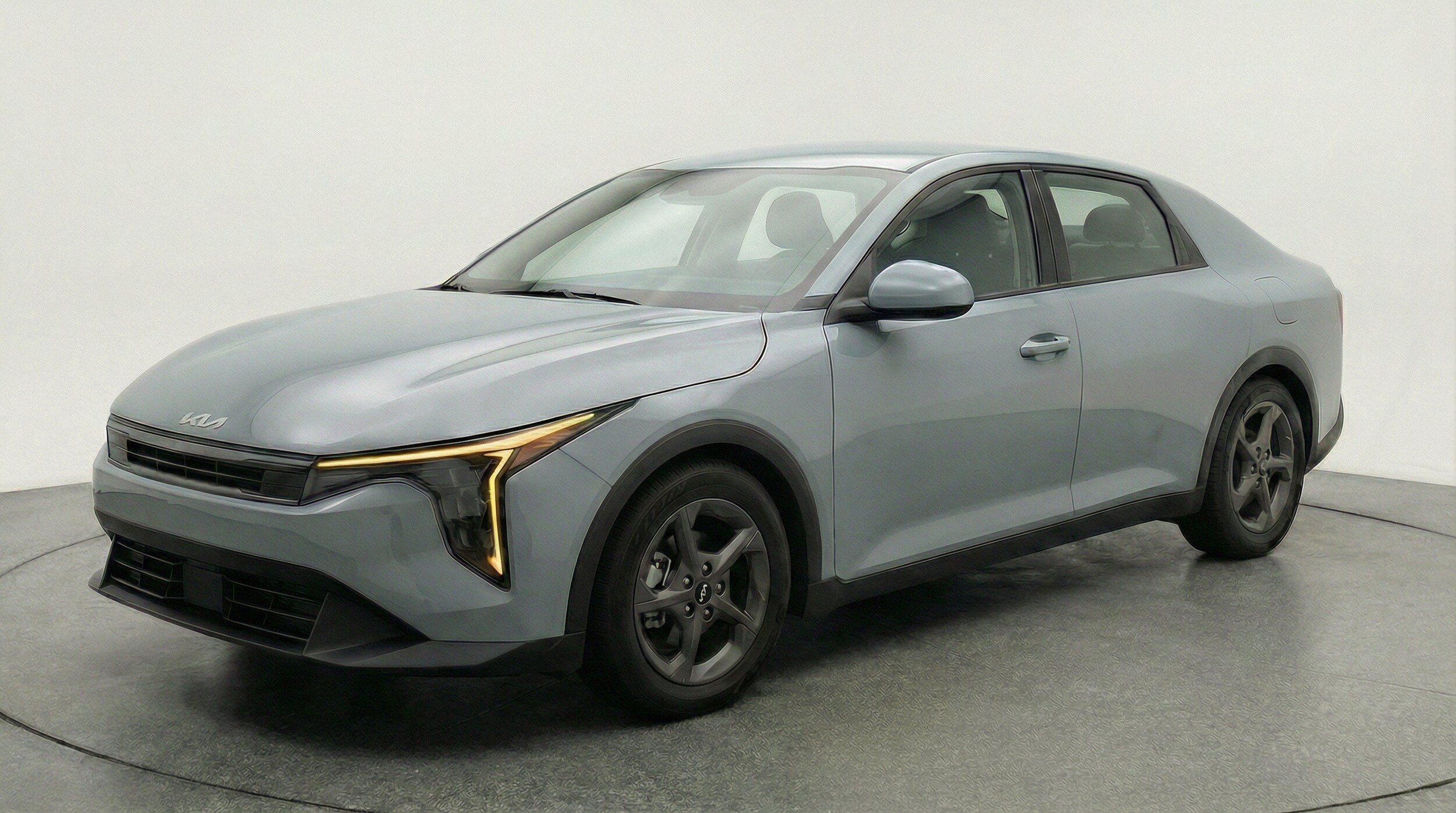 Thumbnail: 2025 Kia K4 - 3