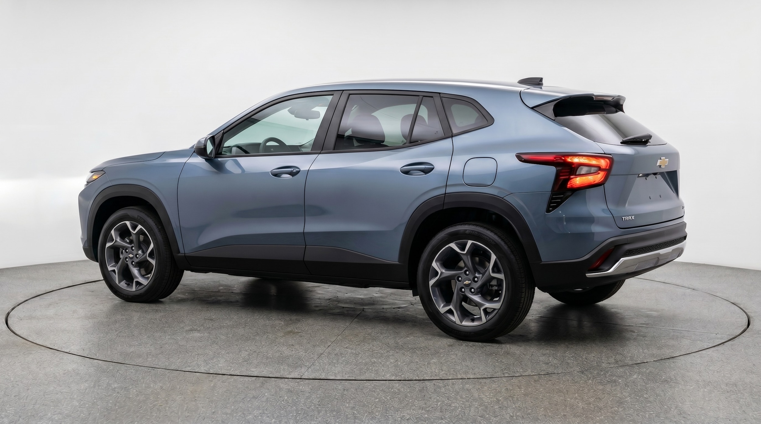 Thumbnail: 2025 Chevrolet Trax - 5