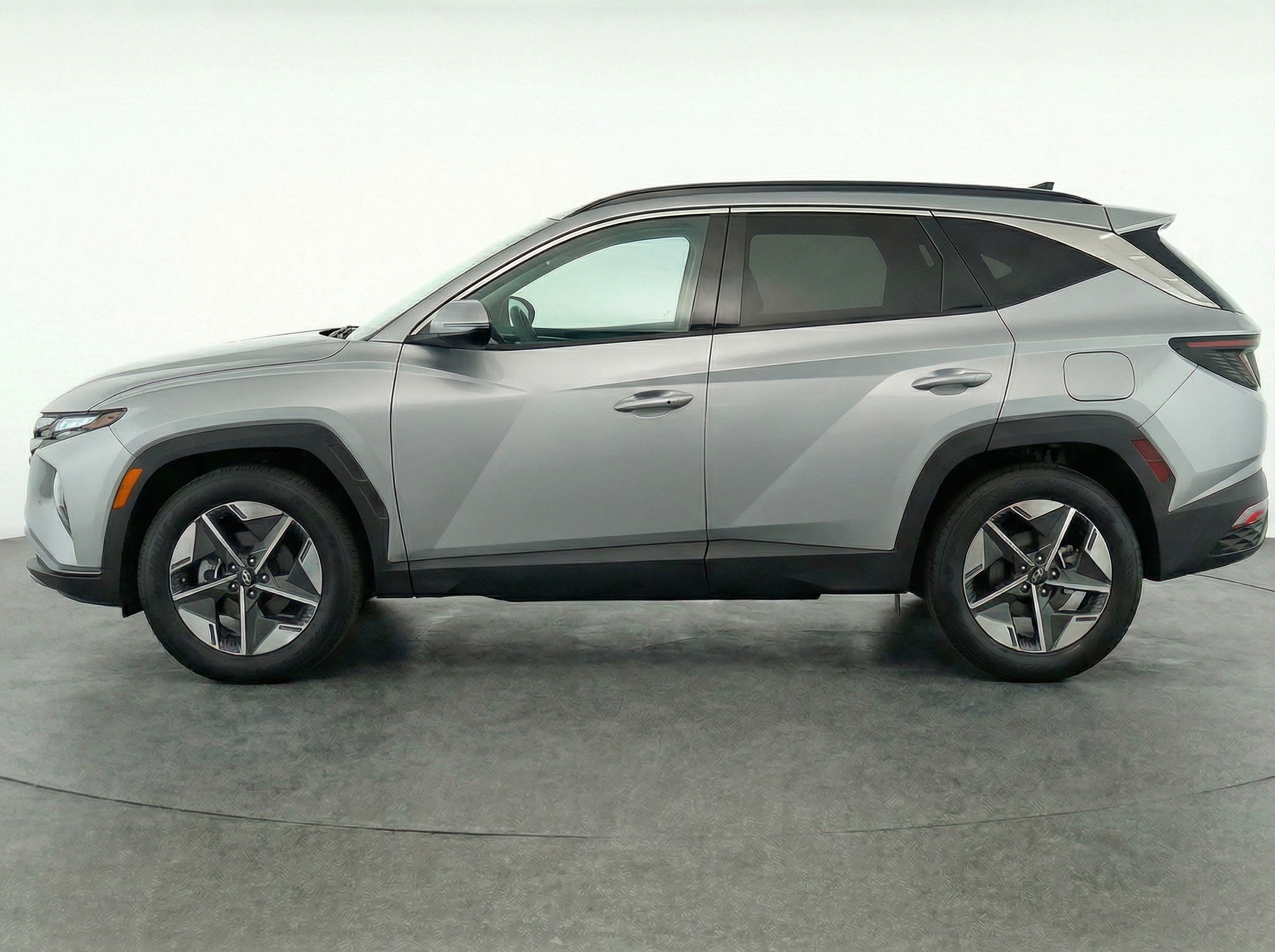 Thumbnail: 2025 Hyundai Tucson - 4