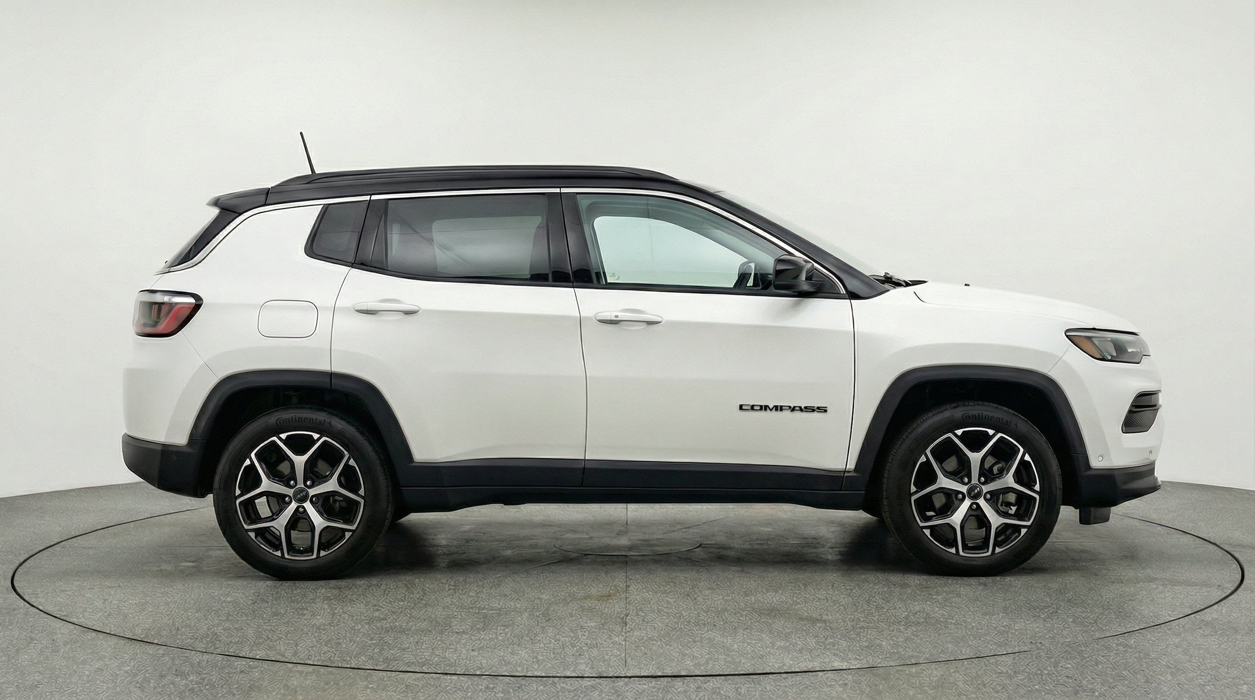 Thumbnail: 2025 Jeep Compass - 11