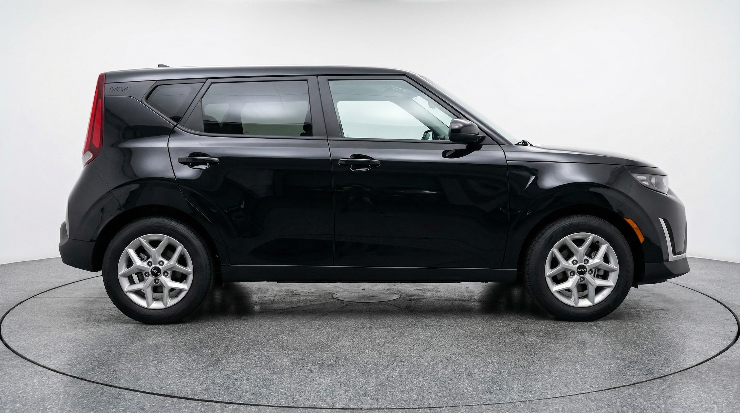 Thumbnail: 2025 Kia Soul - 8