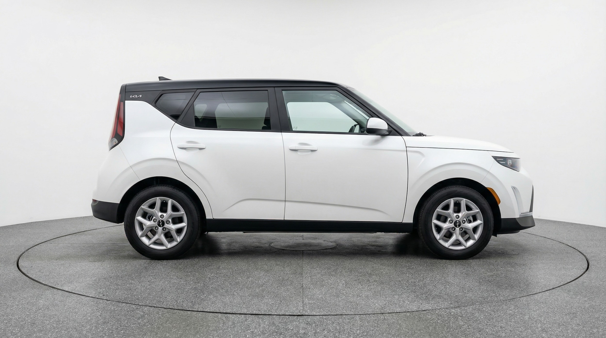 Thumbnail: 2025 Kia Soul - 8