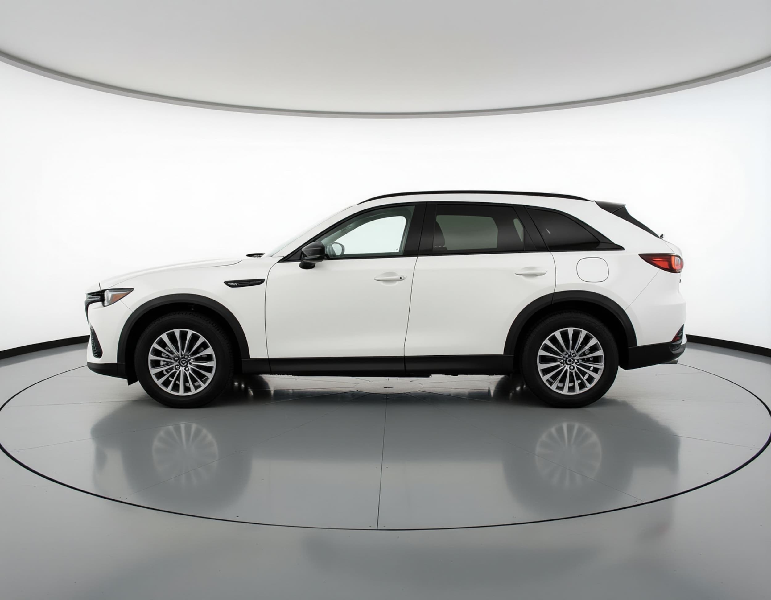 Thumbnail: 2025 Mazda CX-70 - 4