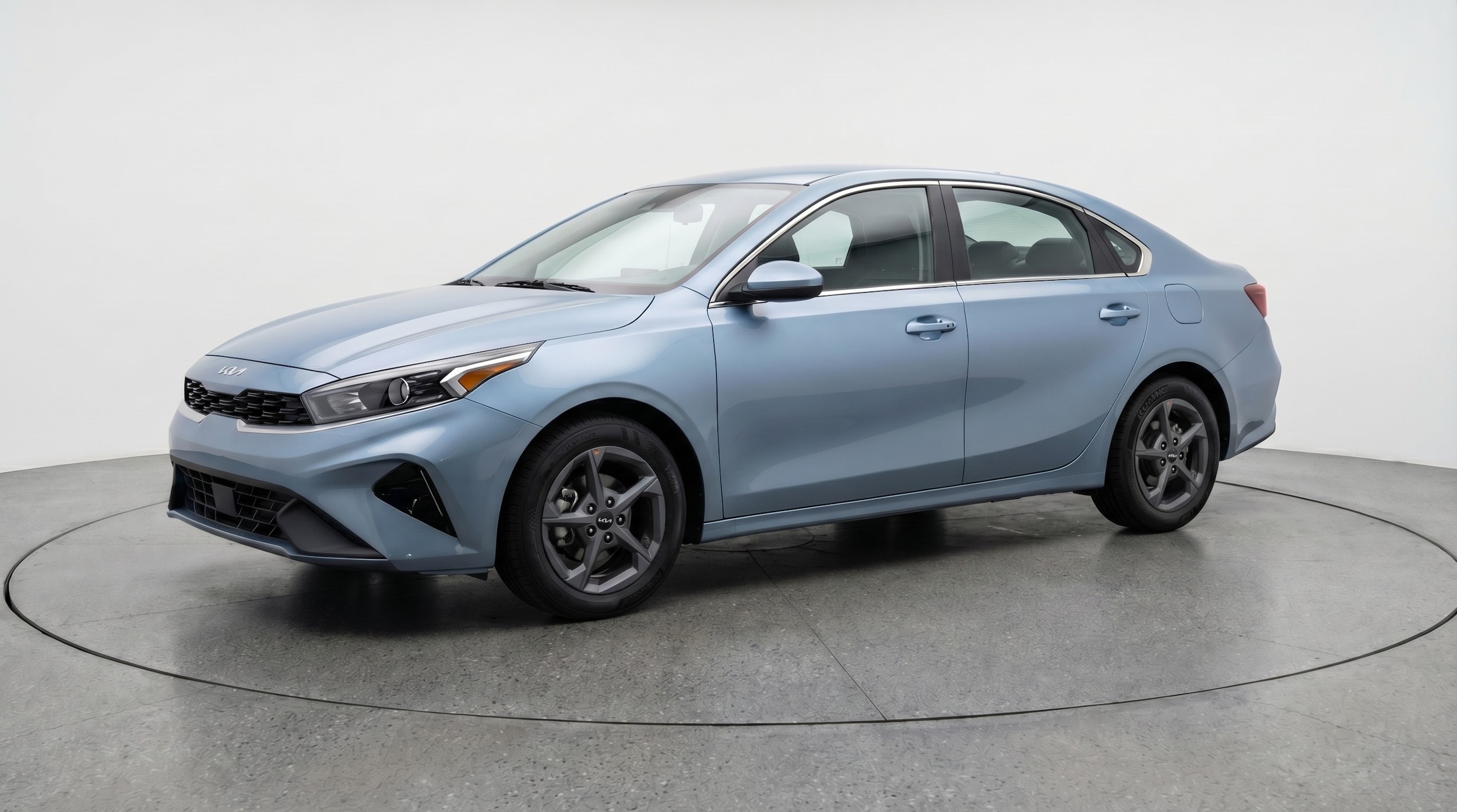 Thumbnail: 2025 Kia K4 - 3