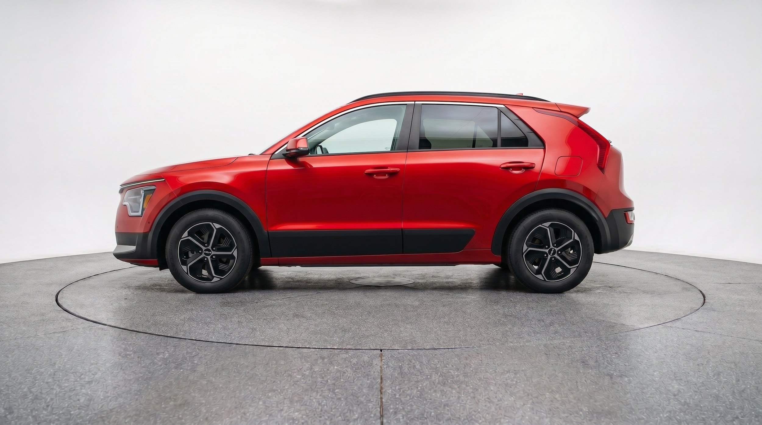 Thumbnail: 2026 Kia Niro - 5