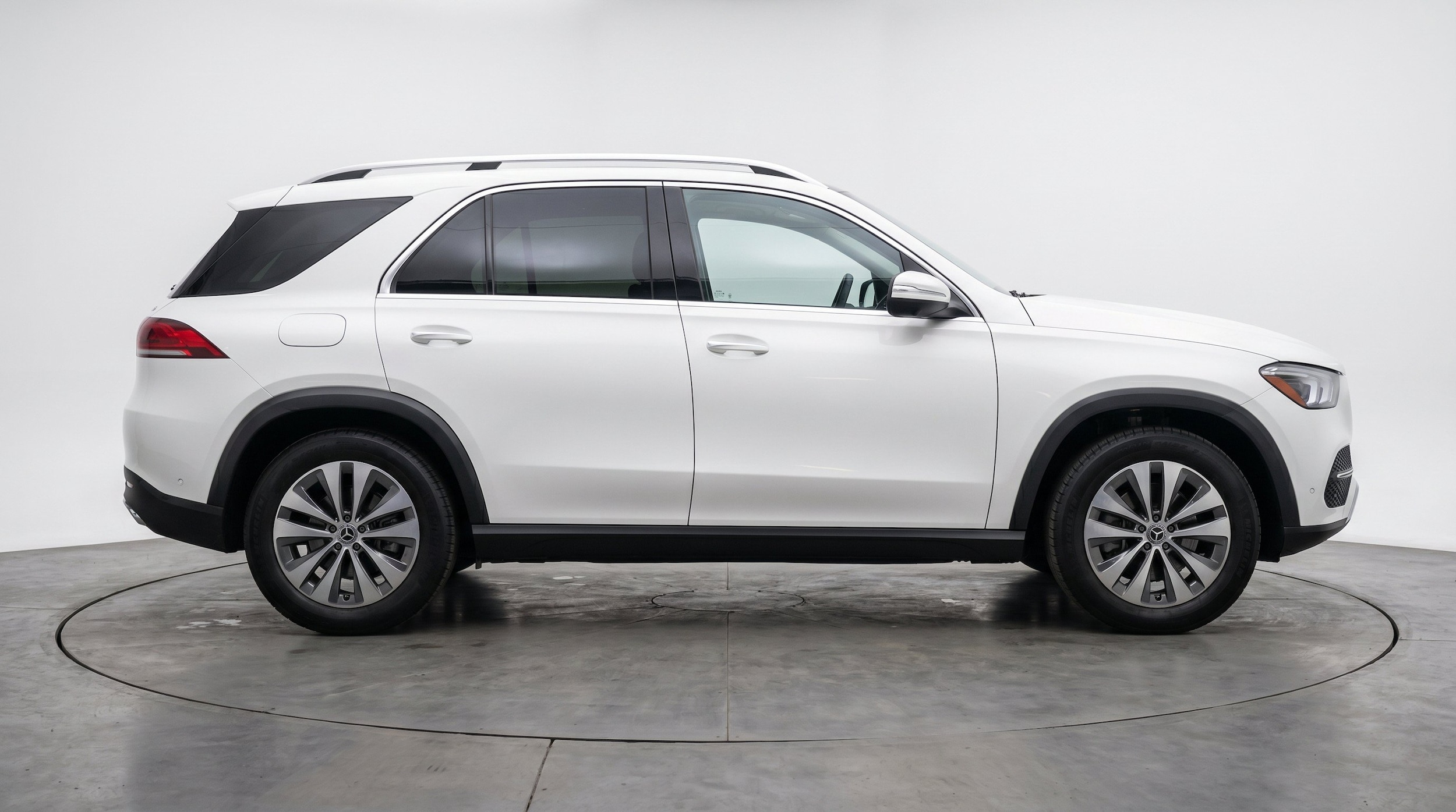 Thumbnail: 2026 Mercedes-Benz GLE - 11