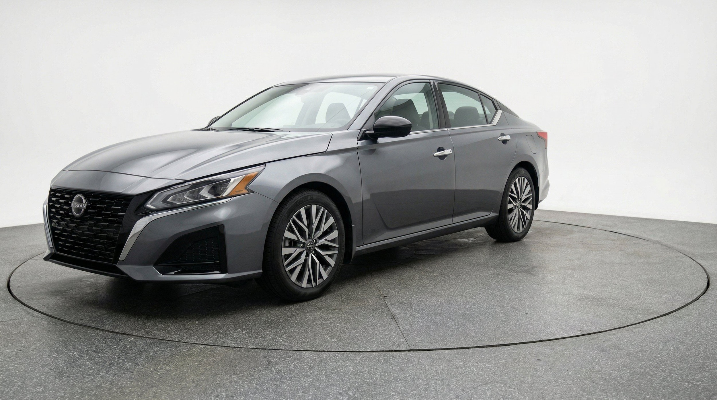 Thumbnail: 2025 Nissan Altima - 3