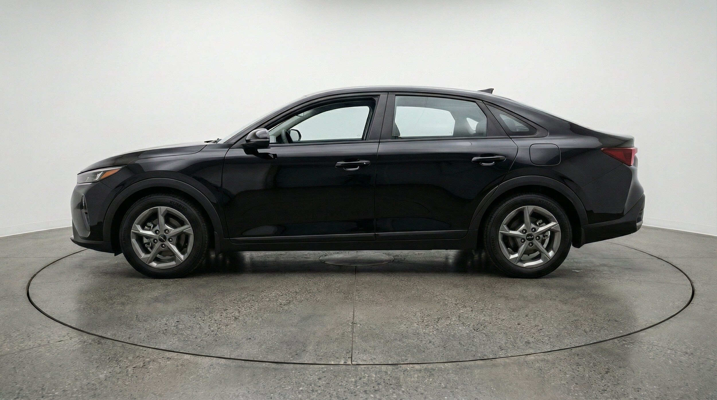 Thumbnail: 2026 Kia K4 - 5