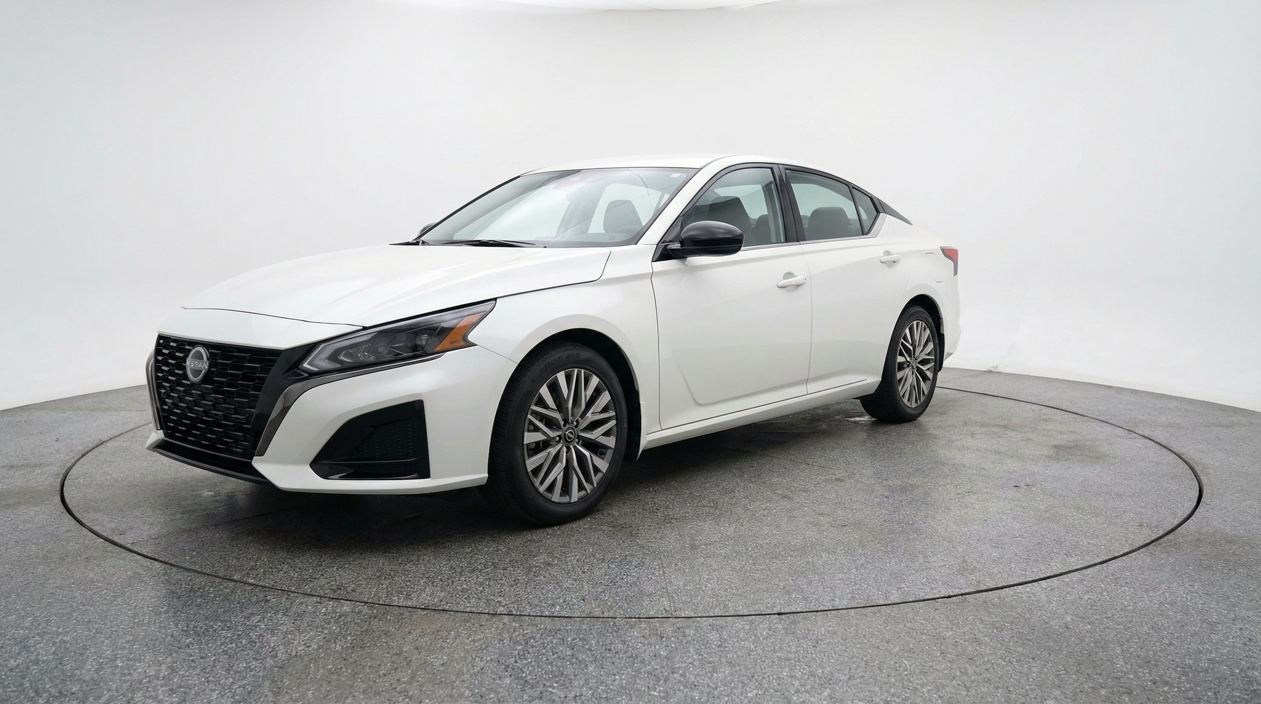 Thumbnail: 2026 Nissan Altima - 3