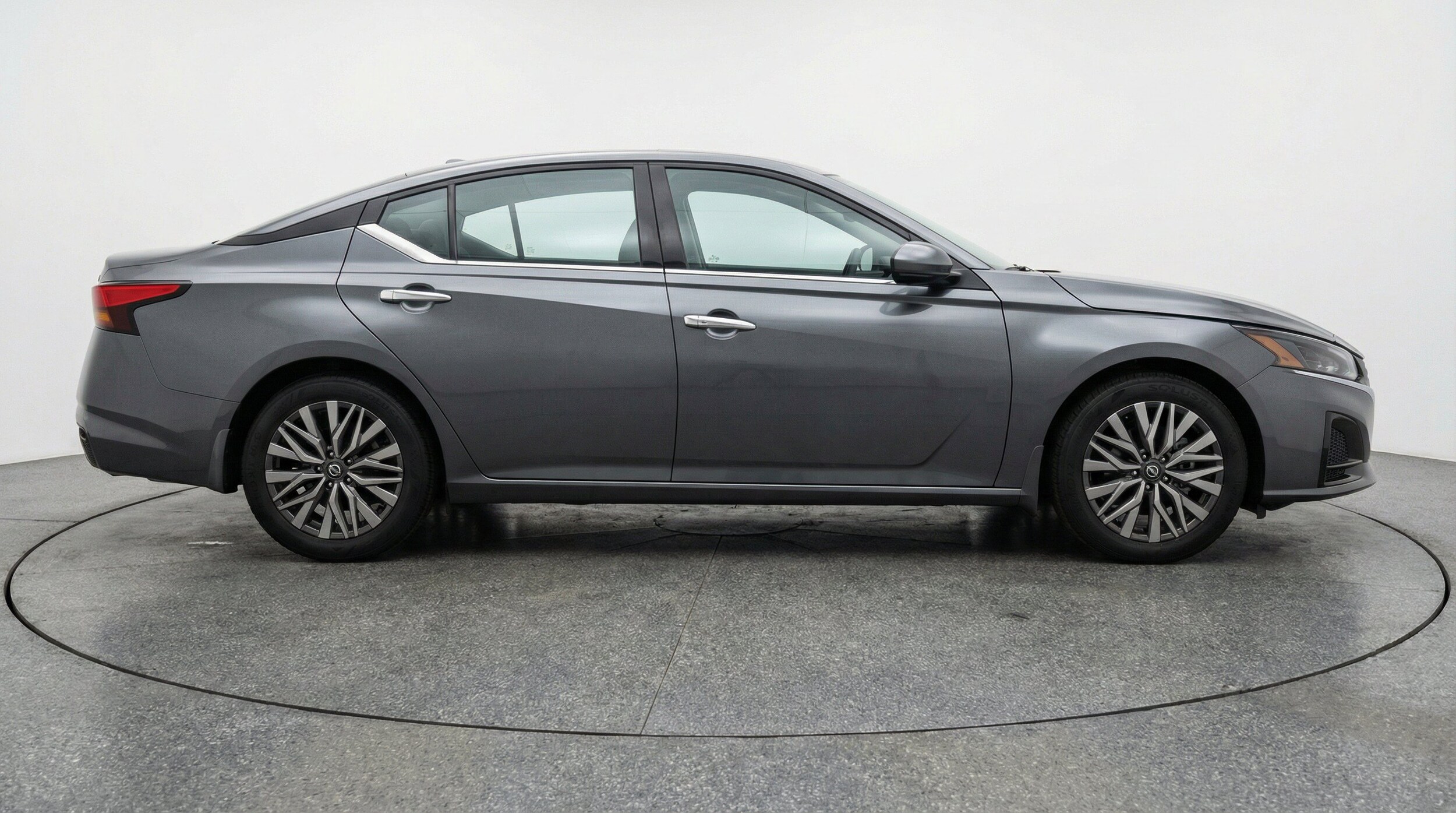 Thumbnail: 2025 Nissan Altima - 11
