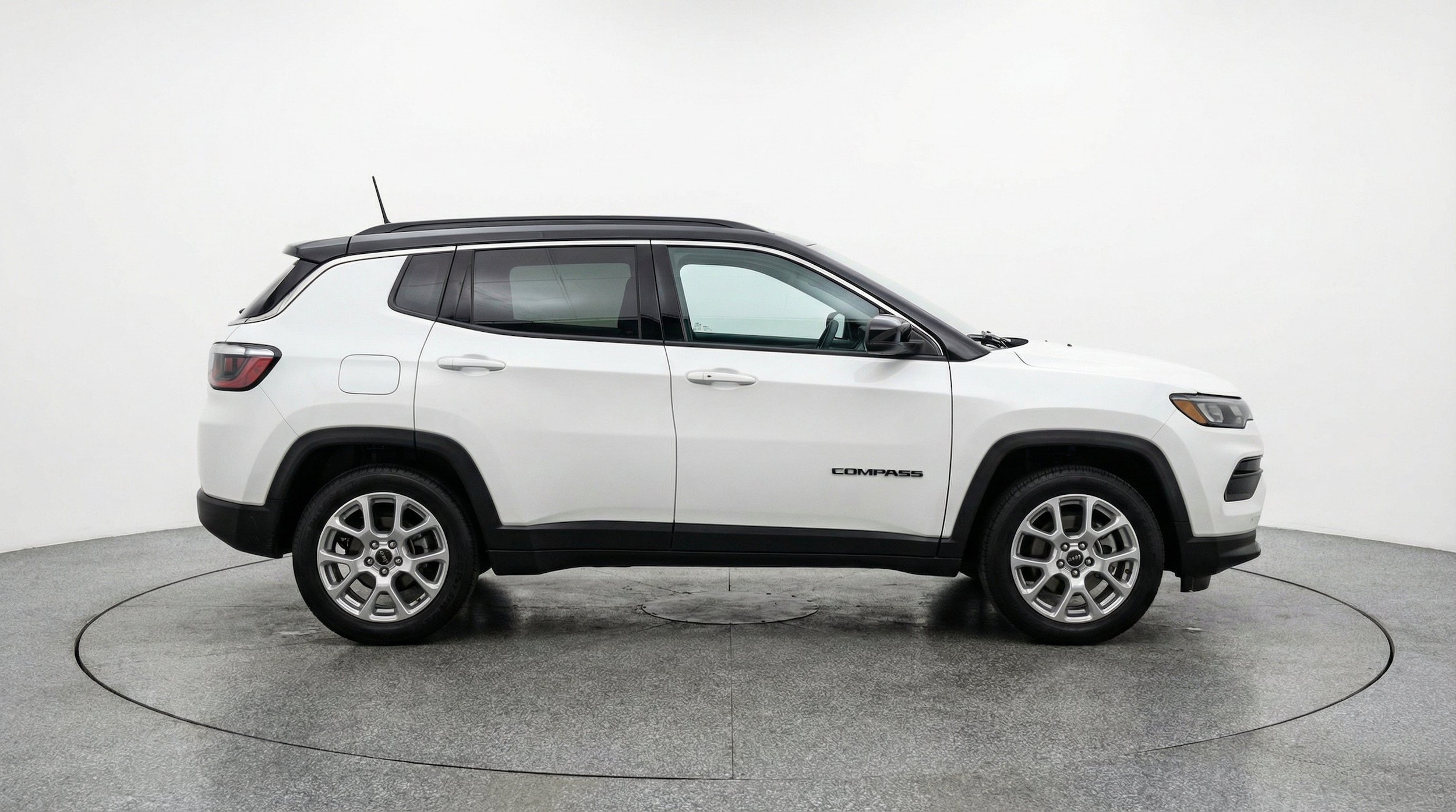 Thumbnail: 2025 Jeep Compass - 10