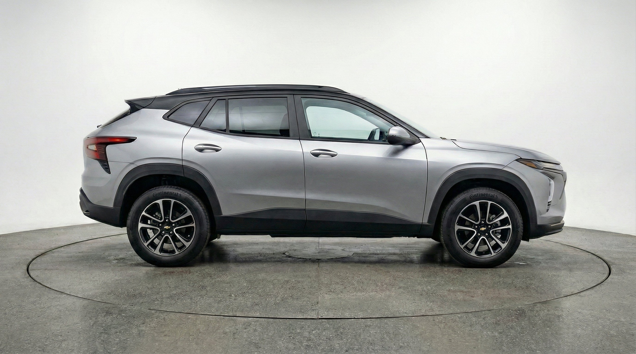 Thumbnail: 2025 Chevrolet TrailBlazer - 11