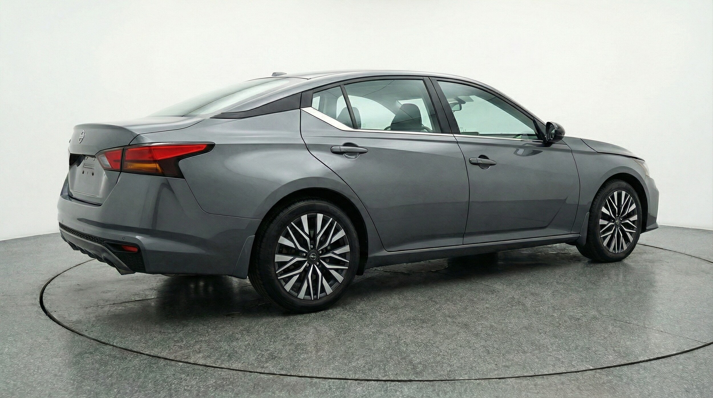 Thumbnail: 2025 Nissan Altima - 7