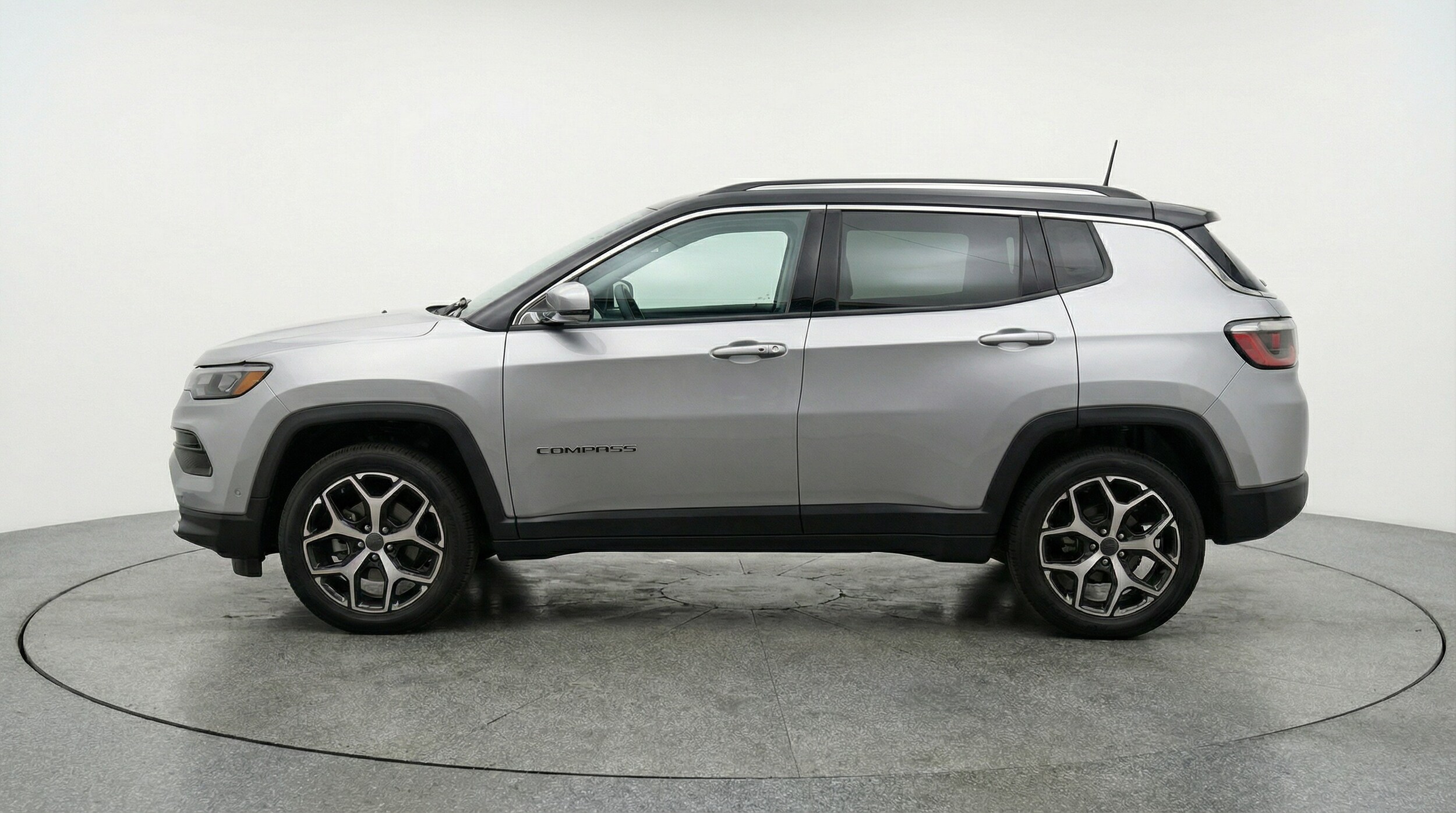 Thumbnail: 2025 Jeep Compass - 4