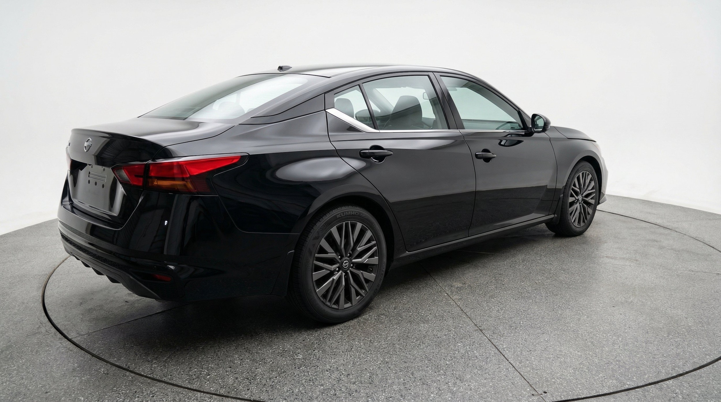 Thumbnail: 2026 Nissan Altima - 9