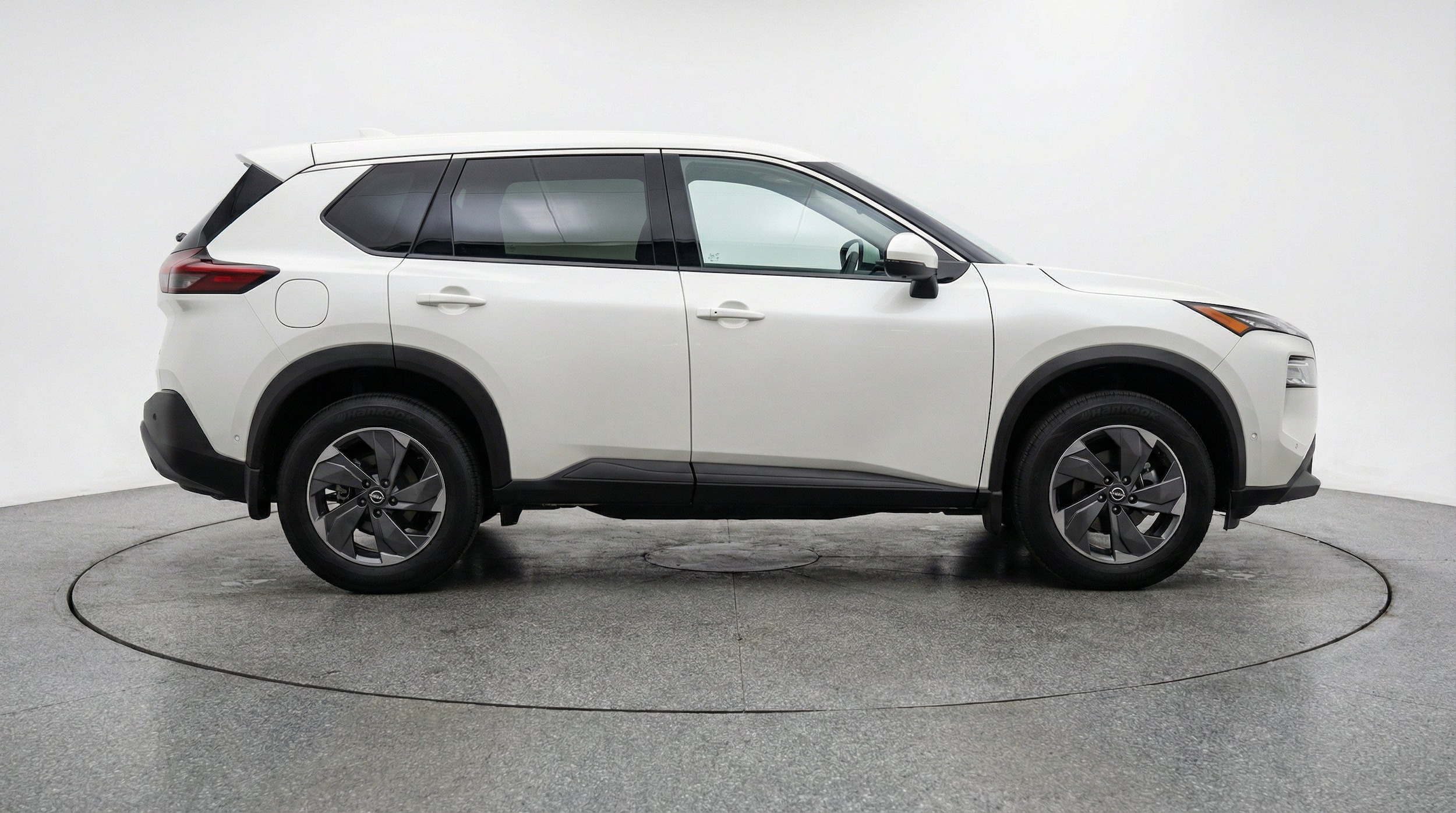 Thumbnail: 2025 Nissan Rogue - 10