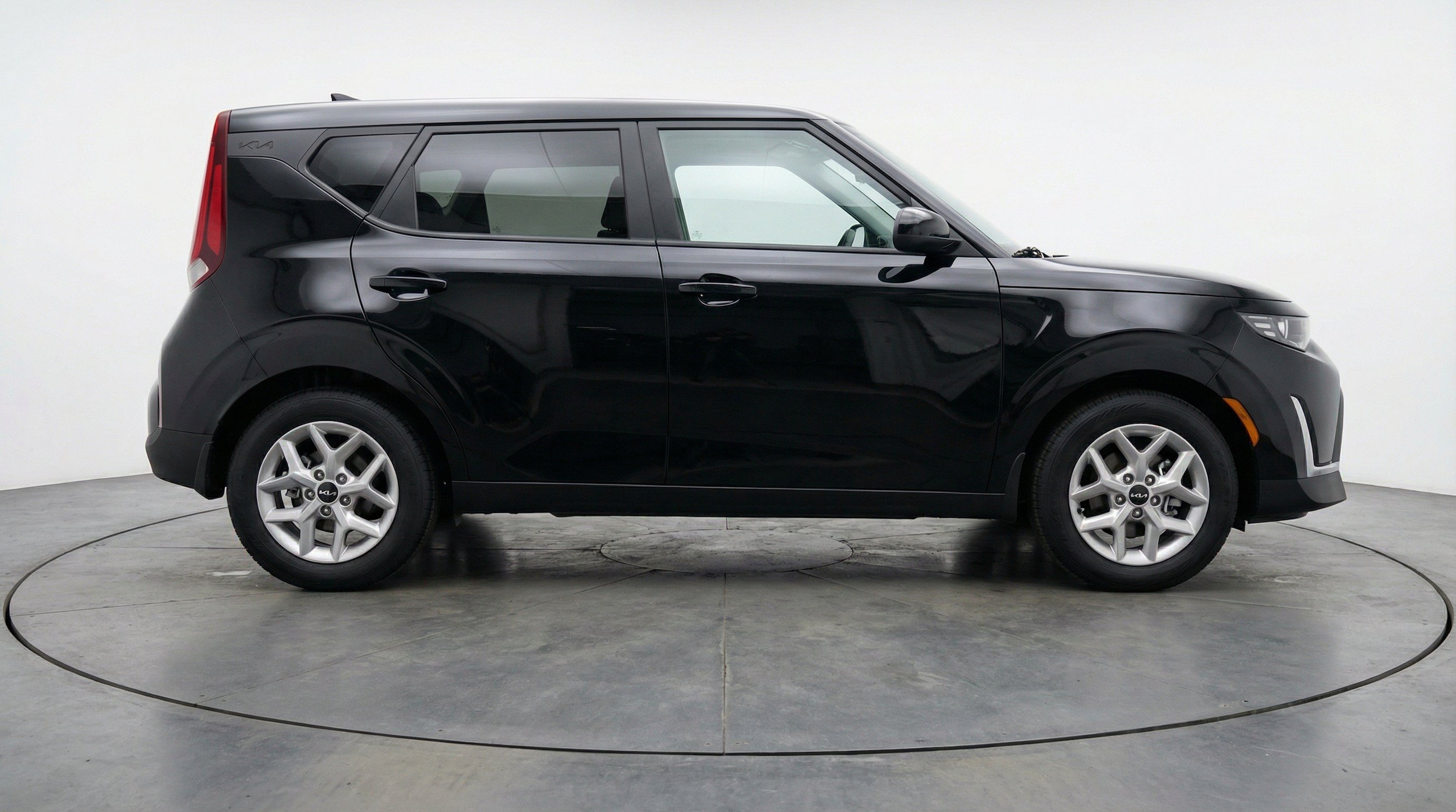 Thumbnail: 2025 Kia Soul - 10