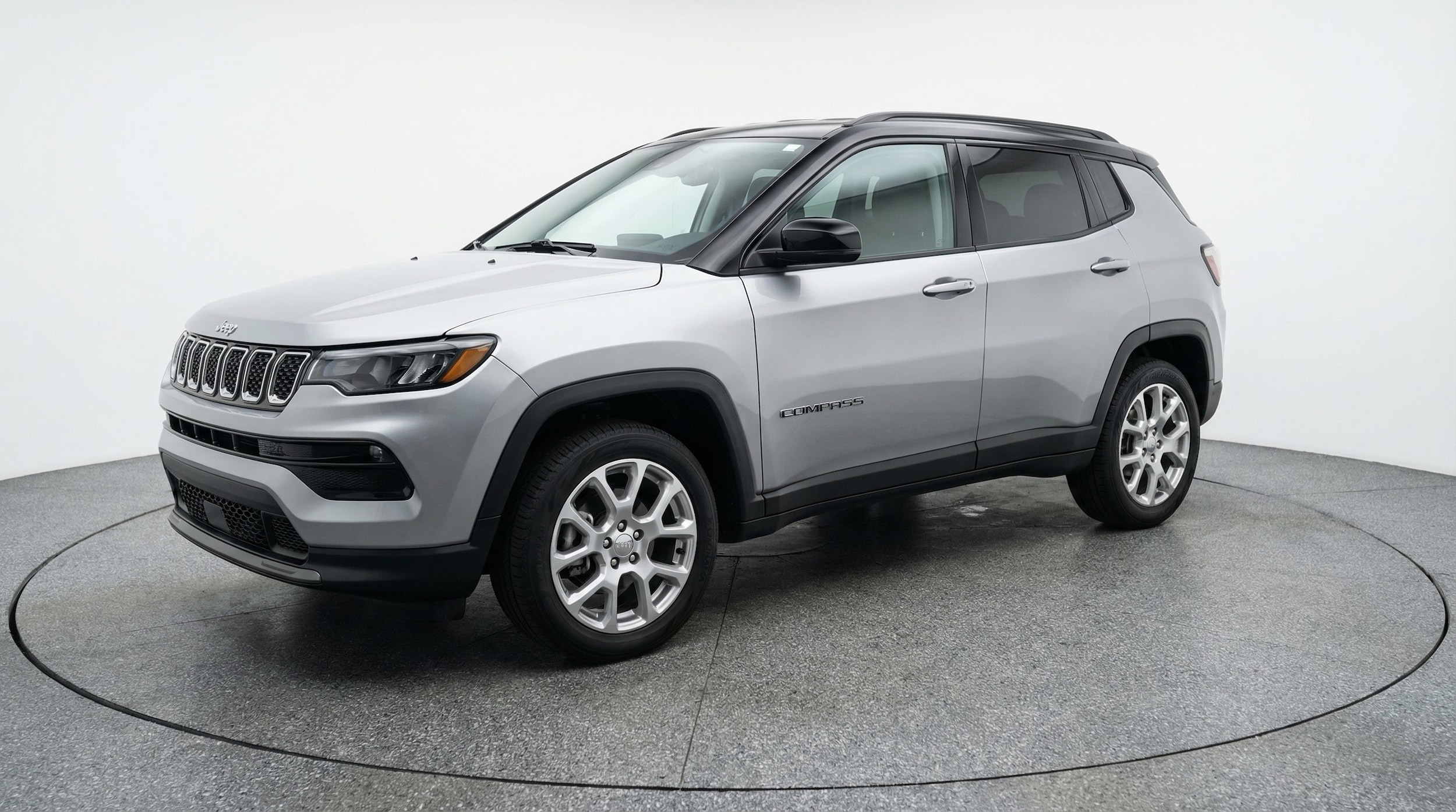 Thumbnail: 2025 Jeep Compass - 3