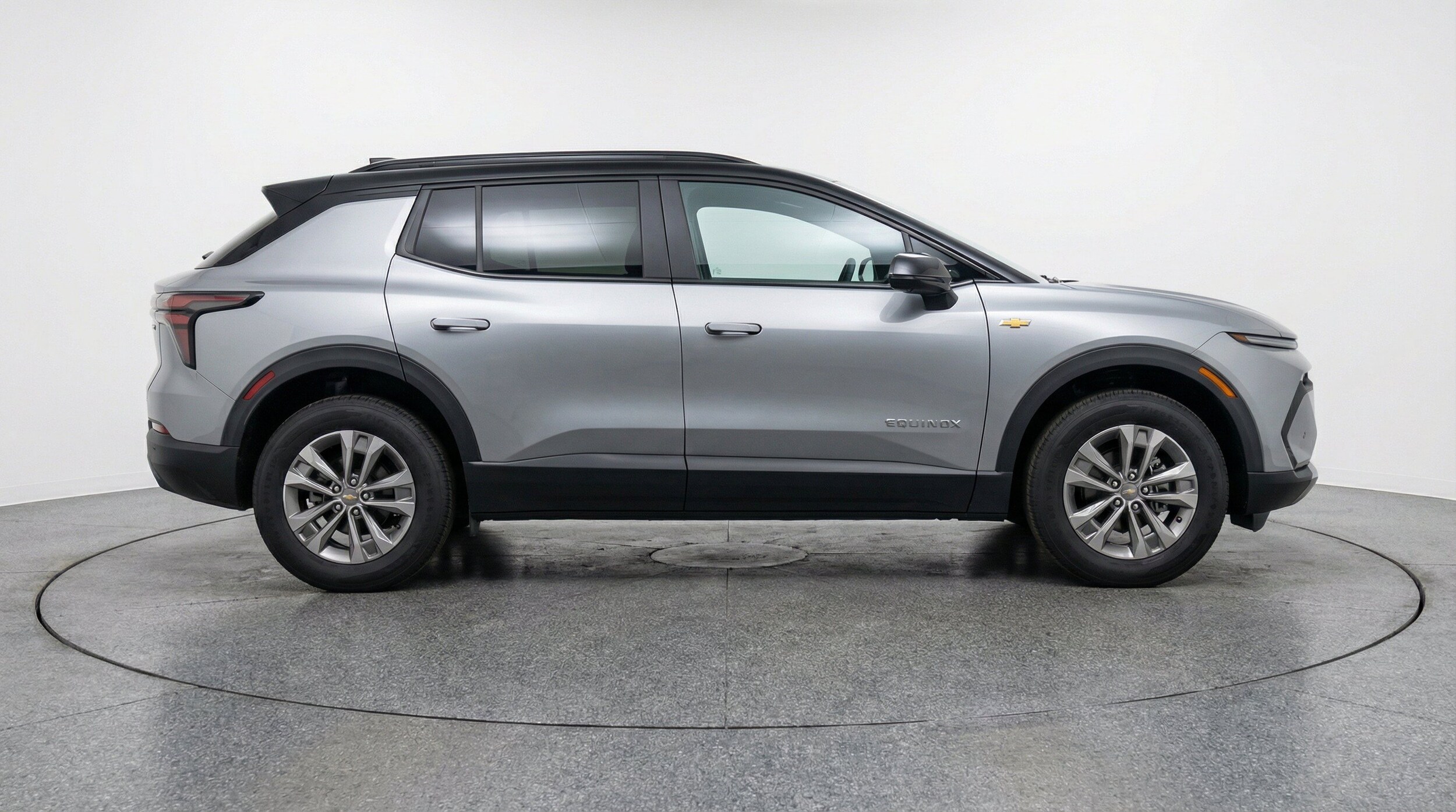 Thumbnail: 2025 Chevrolet Equinox - 11