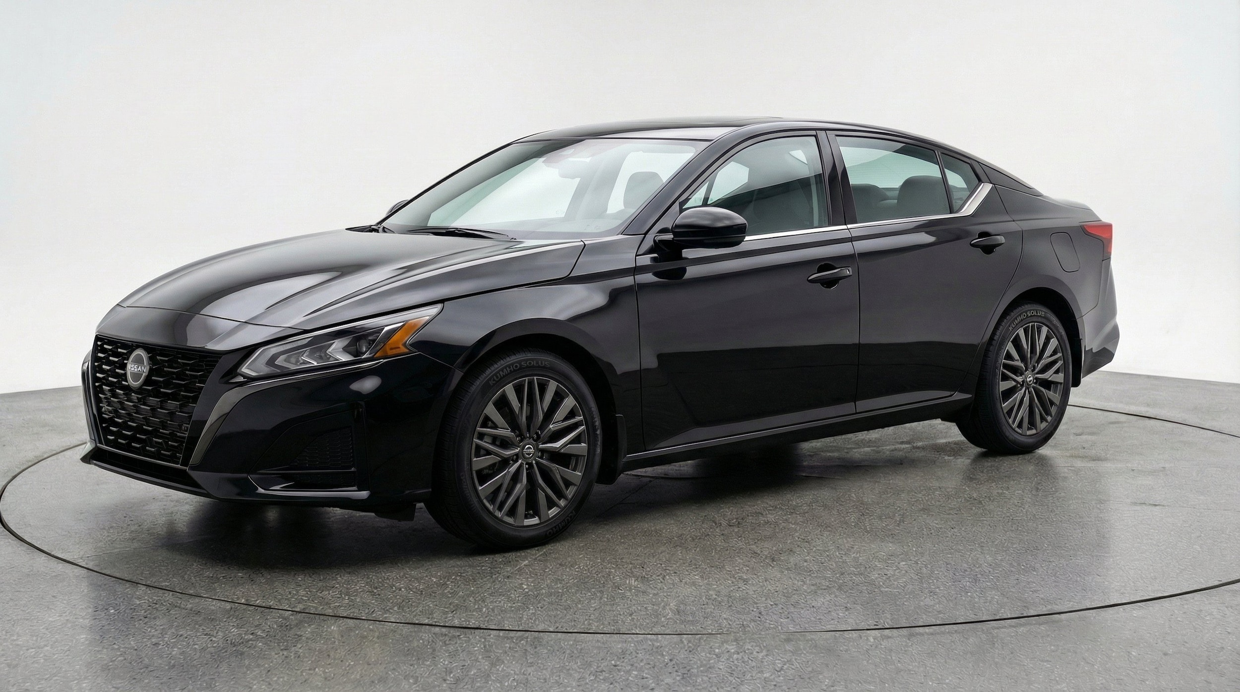 Thumbnail: 2026 Nissan Altima - 3