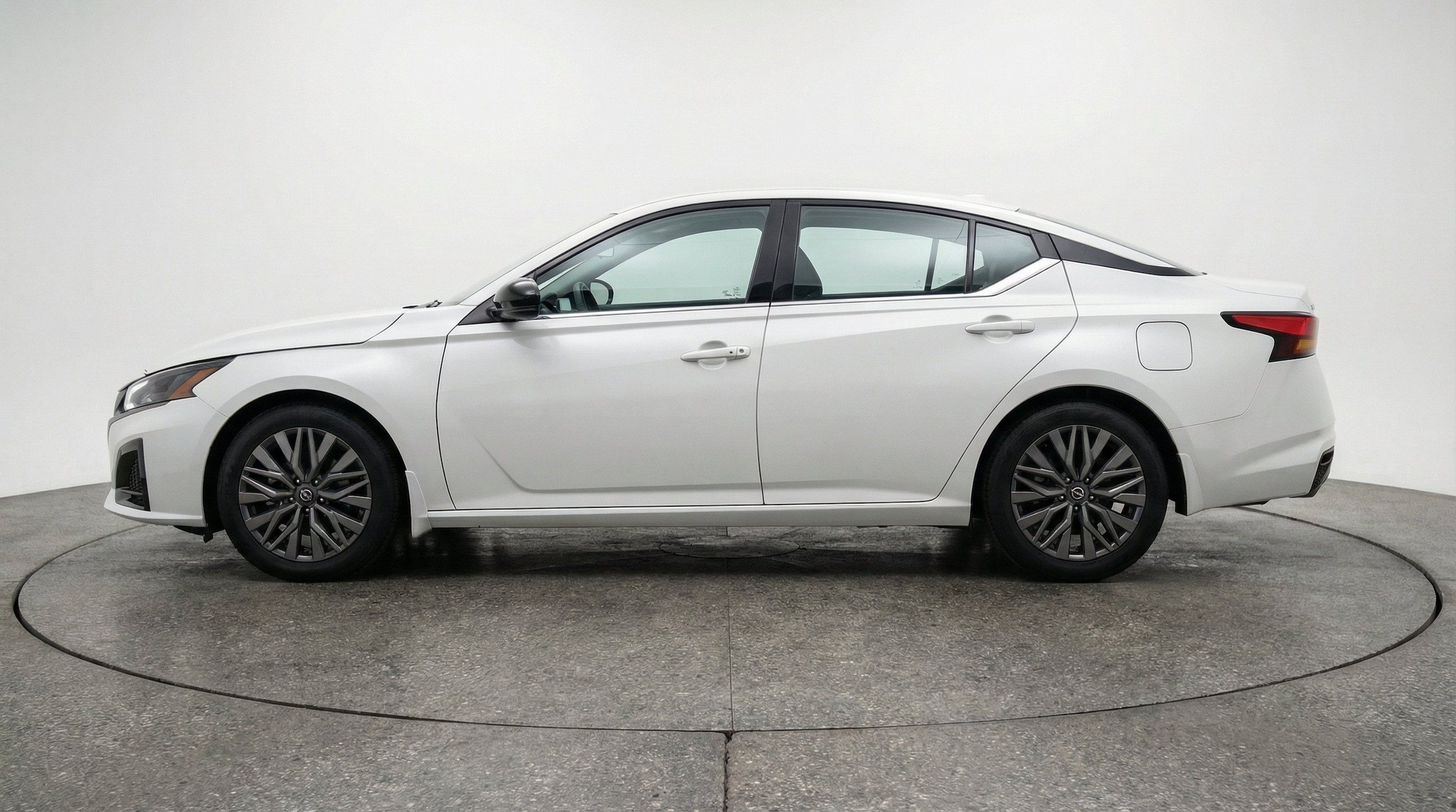 Thumbnail: 2026 Nissan Altima - 5