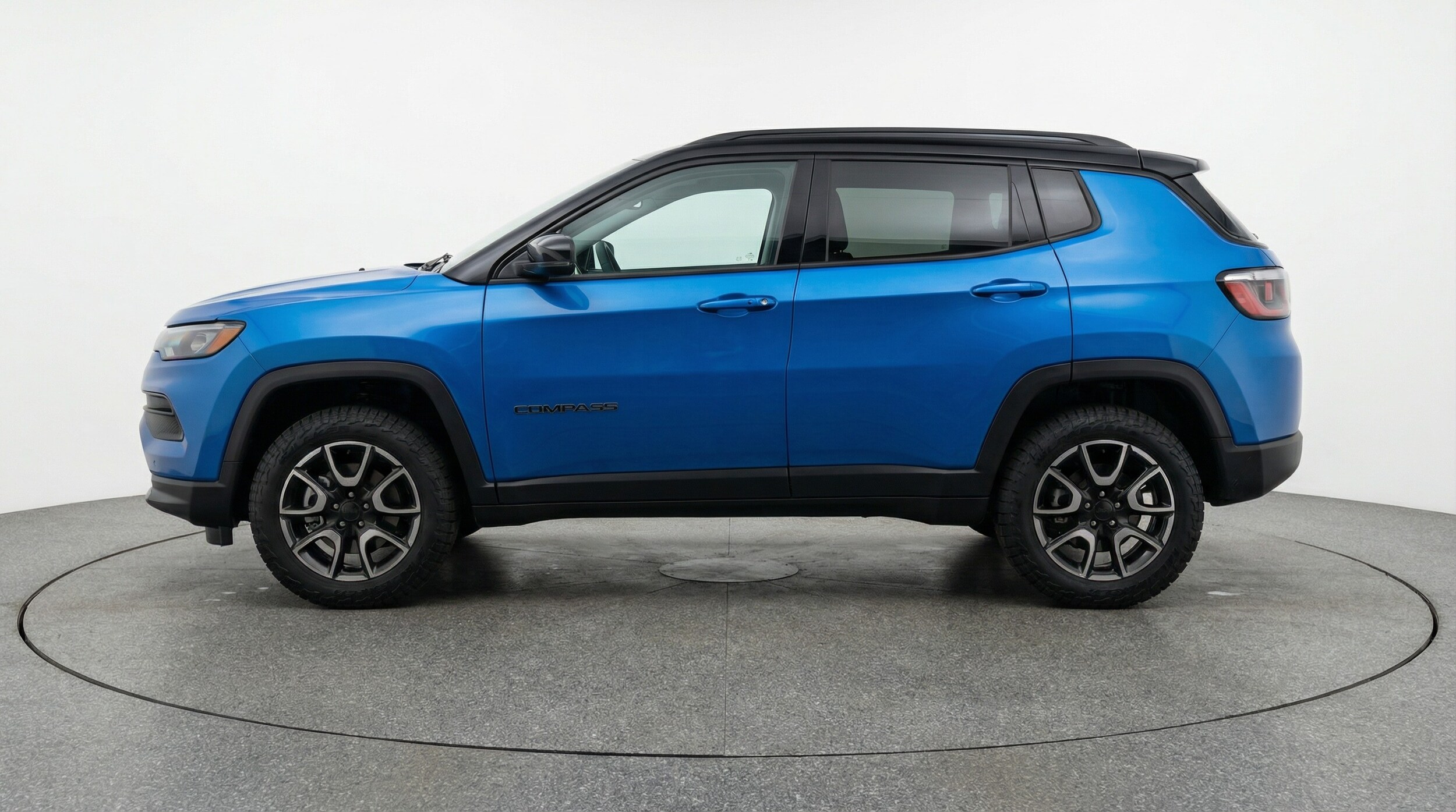 Thumbnail: 2025 Jeep Compass - 4