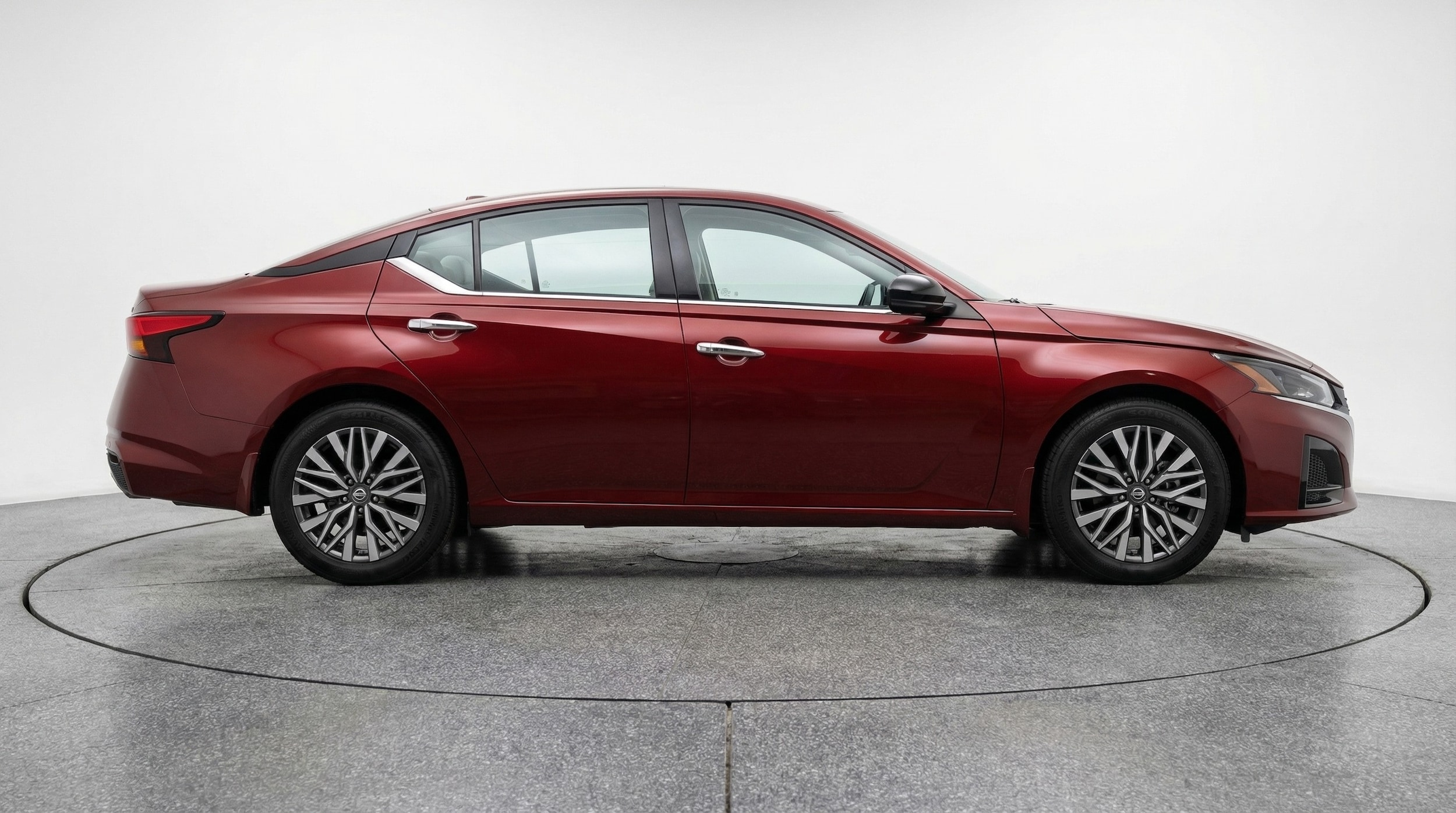 Thumbnail: 2025 Nissan Altima - 8