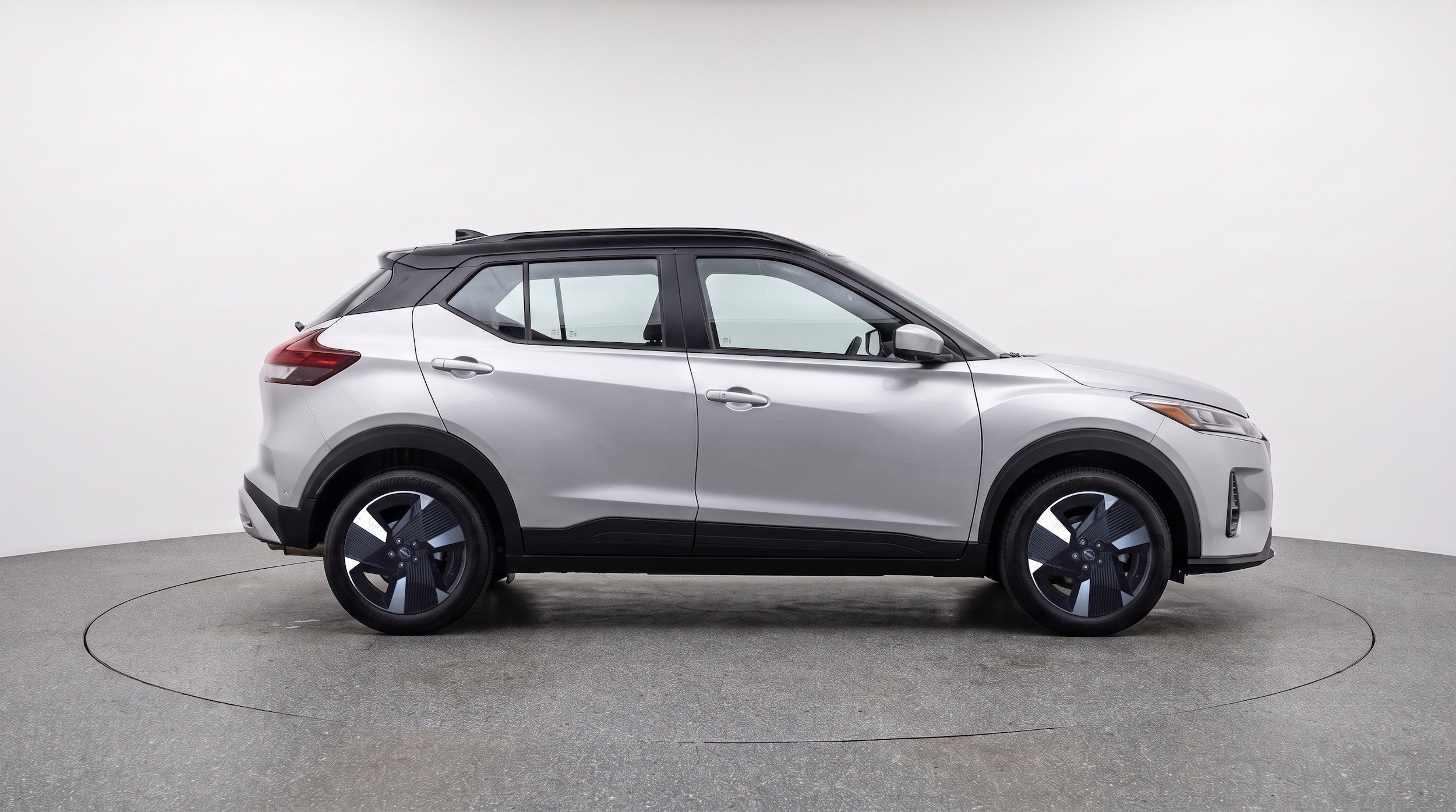 Thumbnail: 2026 Nissan Kicks - 11