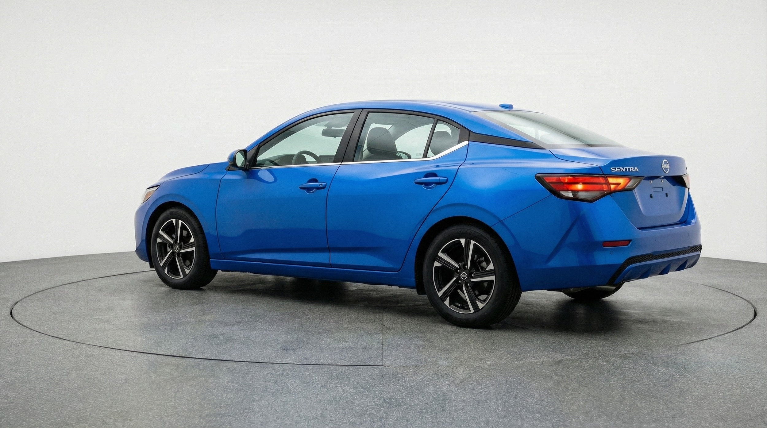 Thumbnail: 2025 Nissan Sentra - 5