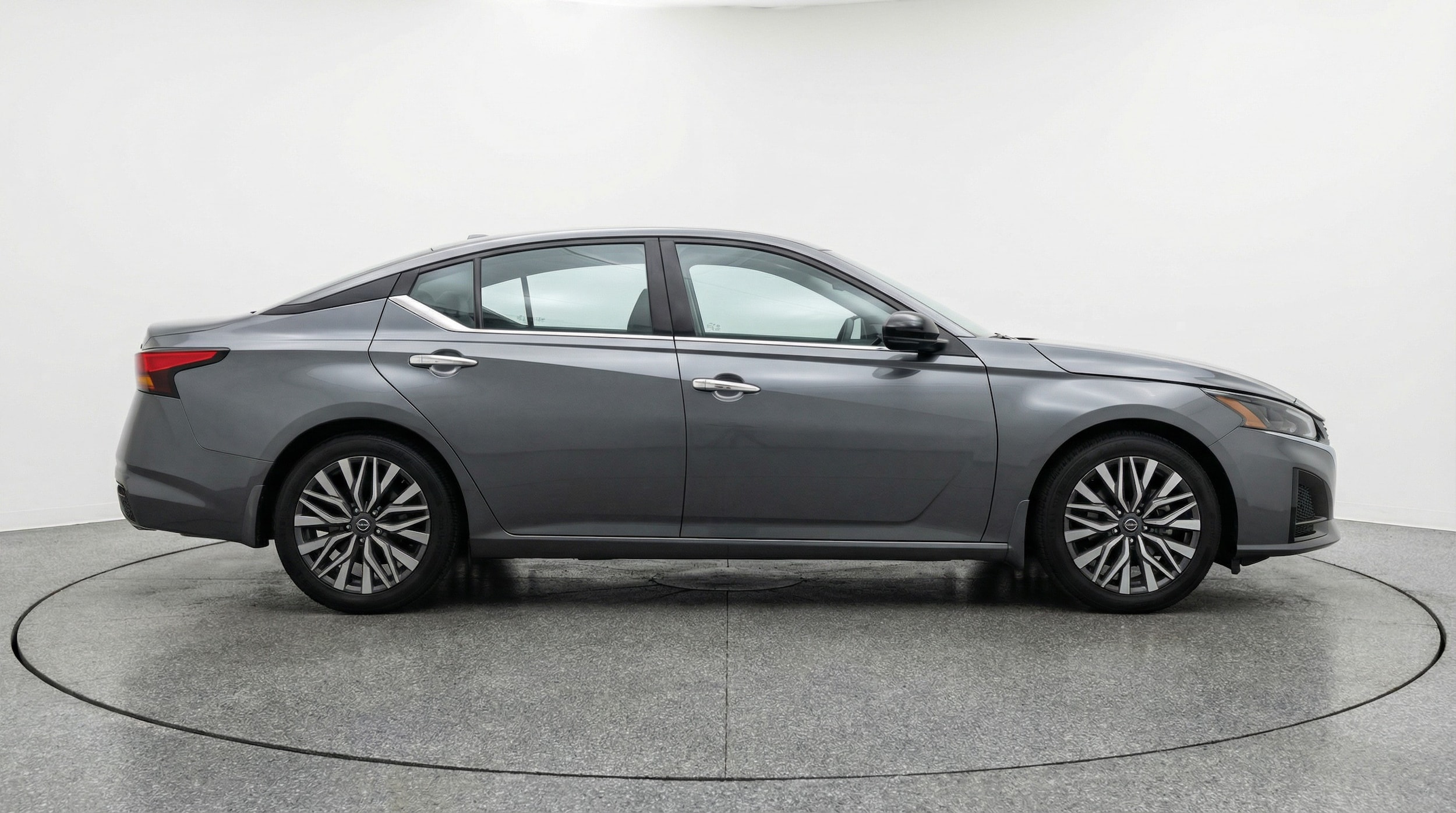 Thumbnail: 2025 Nissan Altima - 8