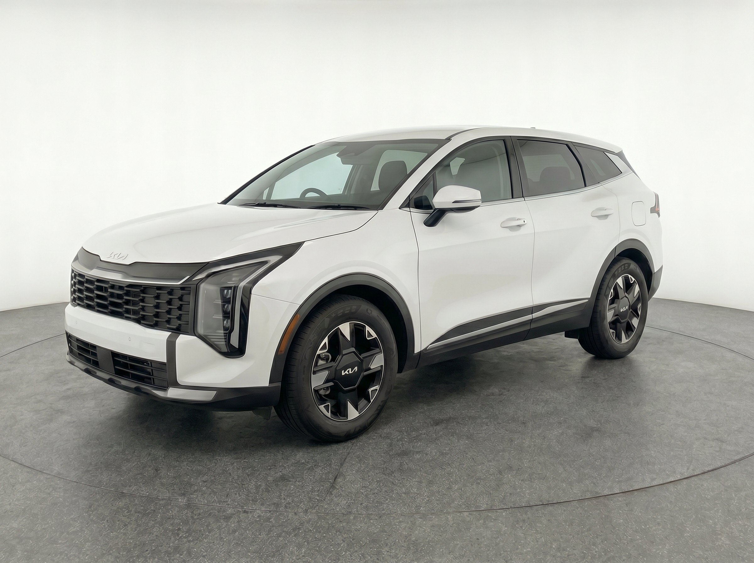 Thumbnail: 2026 Kia Sportage - 3