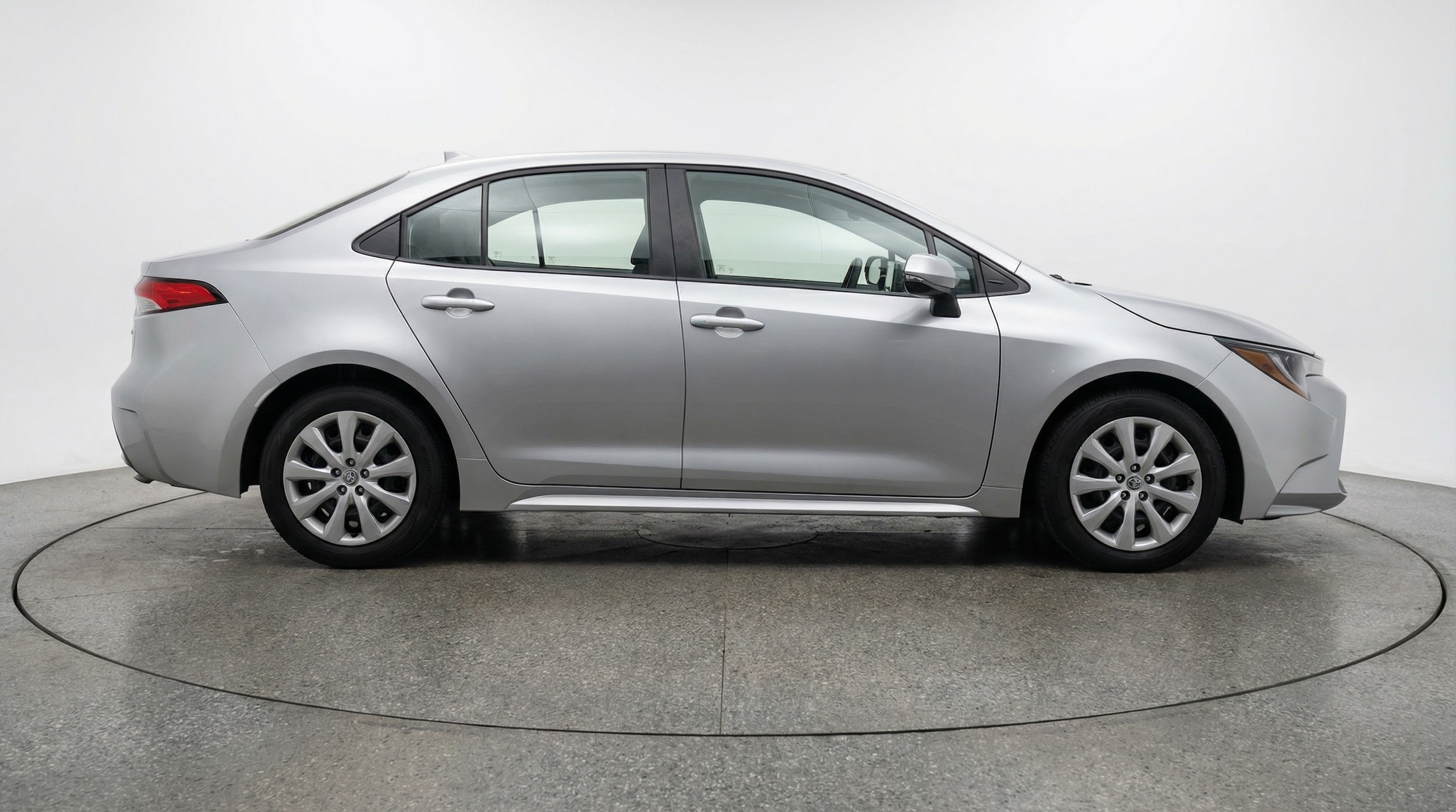 Thumbnail: 2025 Toyota Corolla - 8