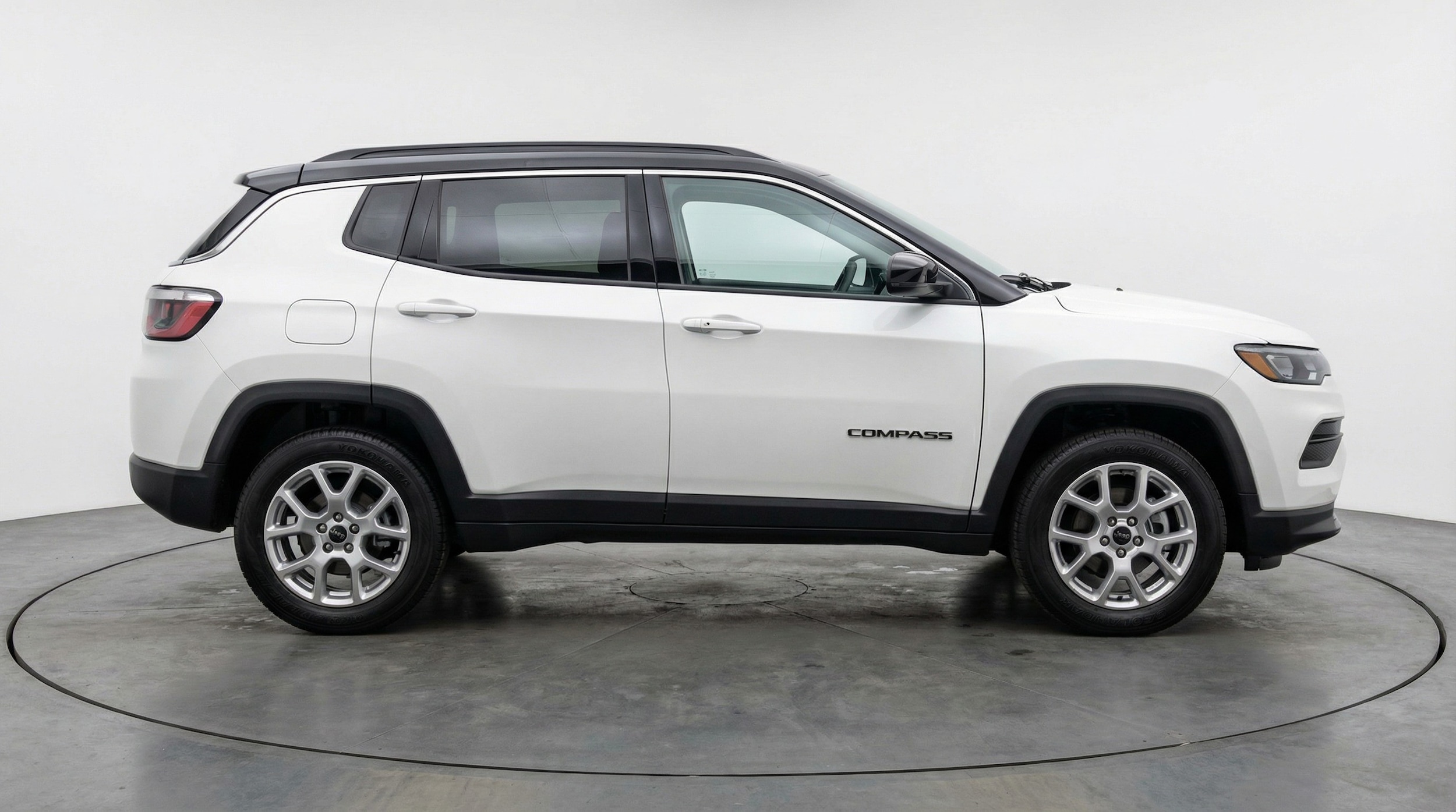 Thumbnail: 2025 Jeep Compass - 8